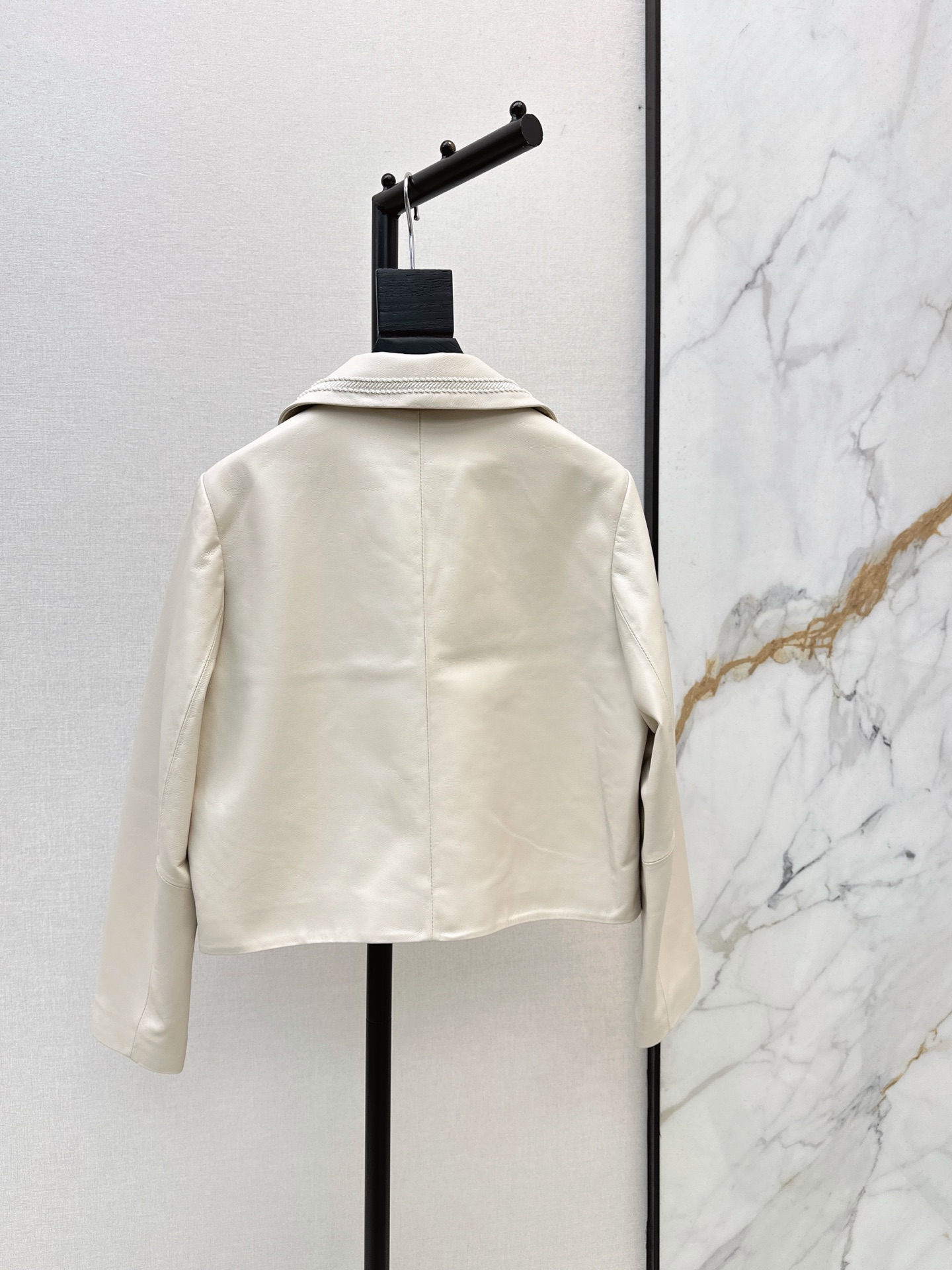 Her 26fw embroidery cropped leather jacket