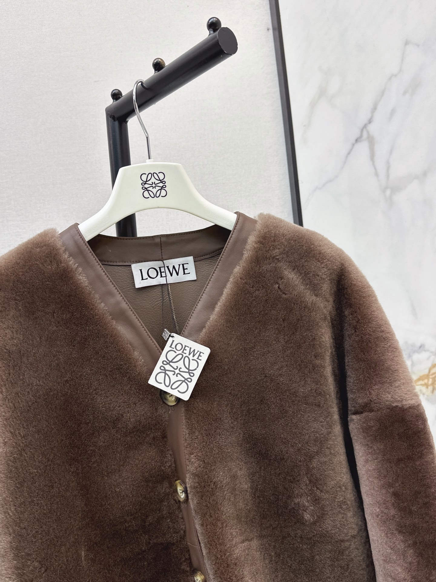 Loe 26fw fur jacket