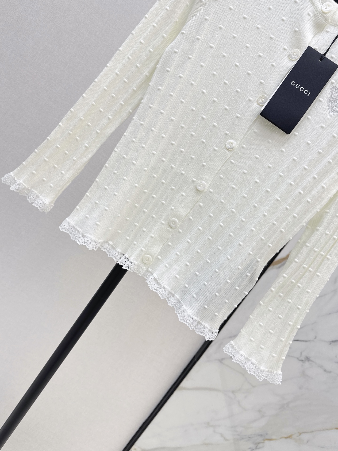 Guc 26fw lace trim knit cardigan