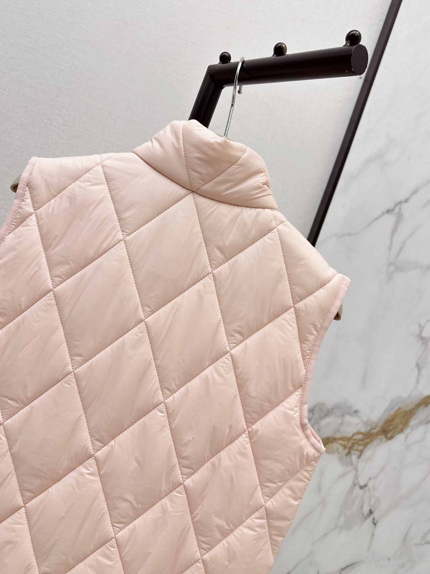 Bur 26fw padded vest