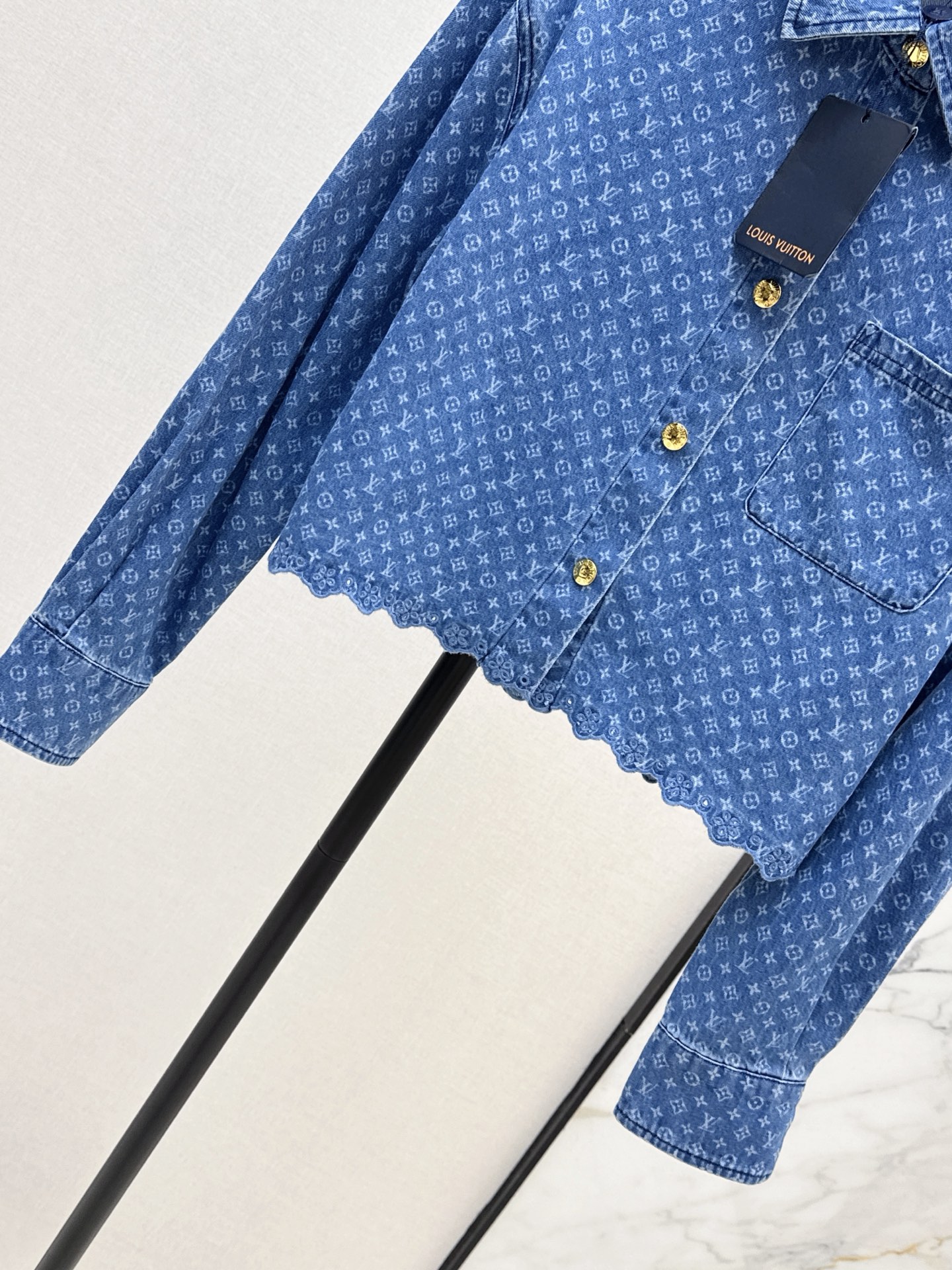 Loui 26ss cropped denim shirt
