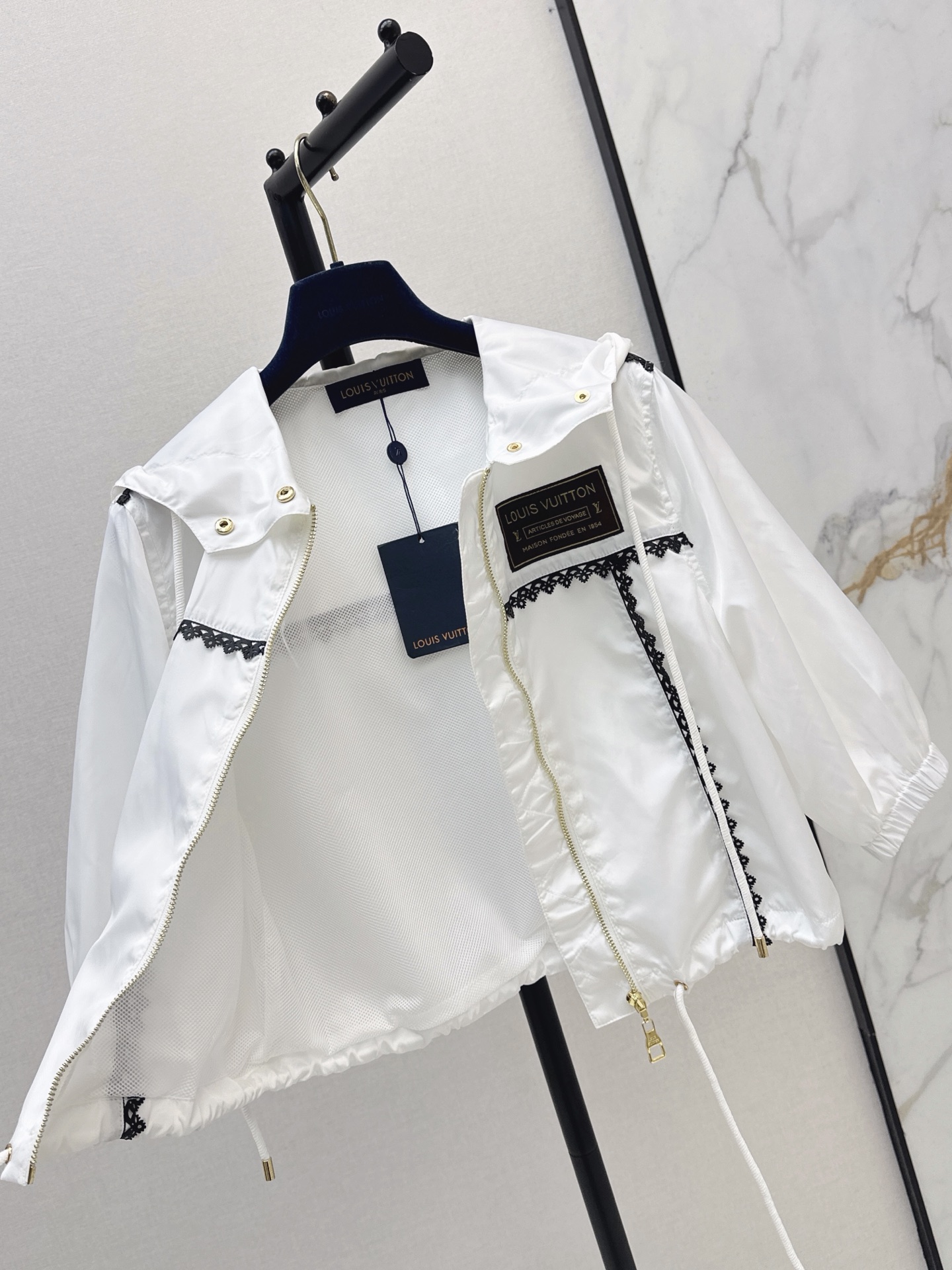 Loui 26ss lace trim jacket