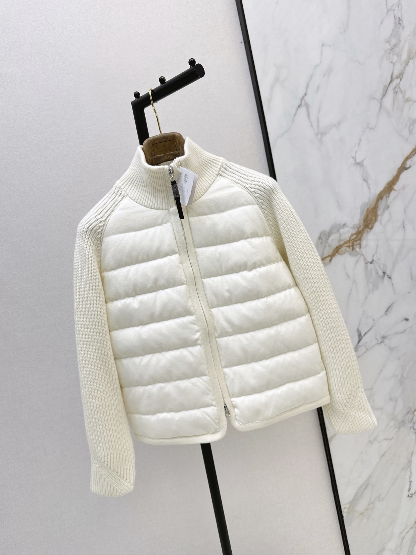 Brun 26fw knit contract down jacket