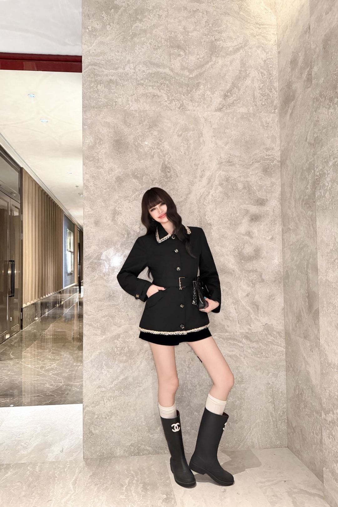 Chan 26fw belted cropped trench coats