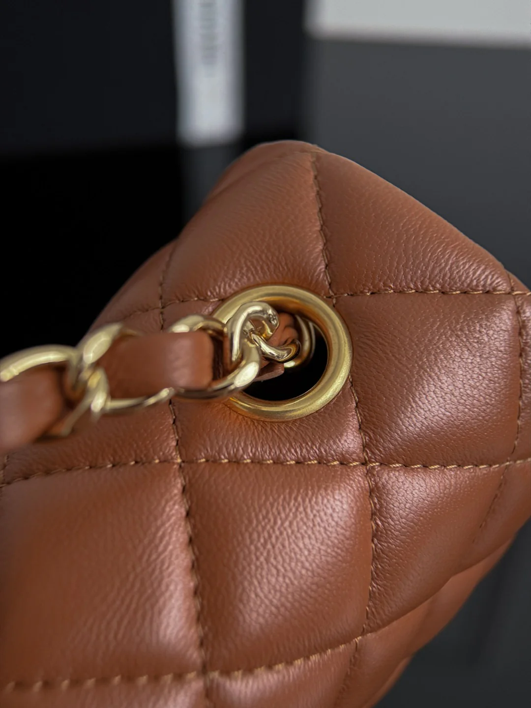 Chan cf20 chain shoulder bag