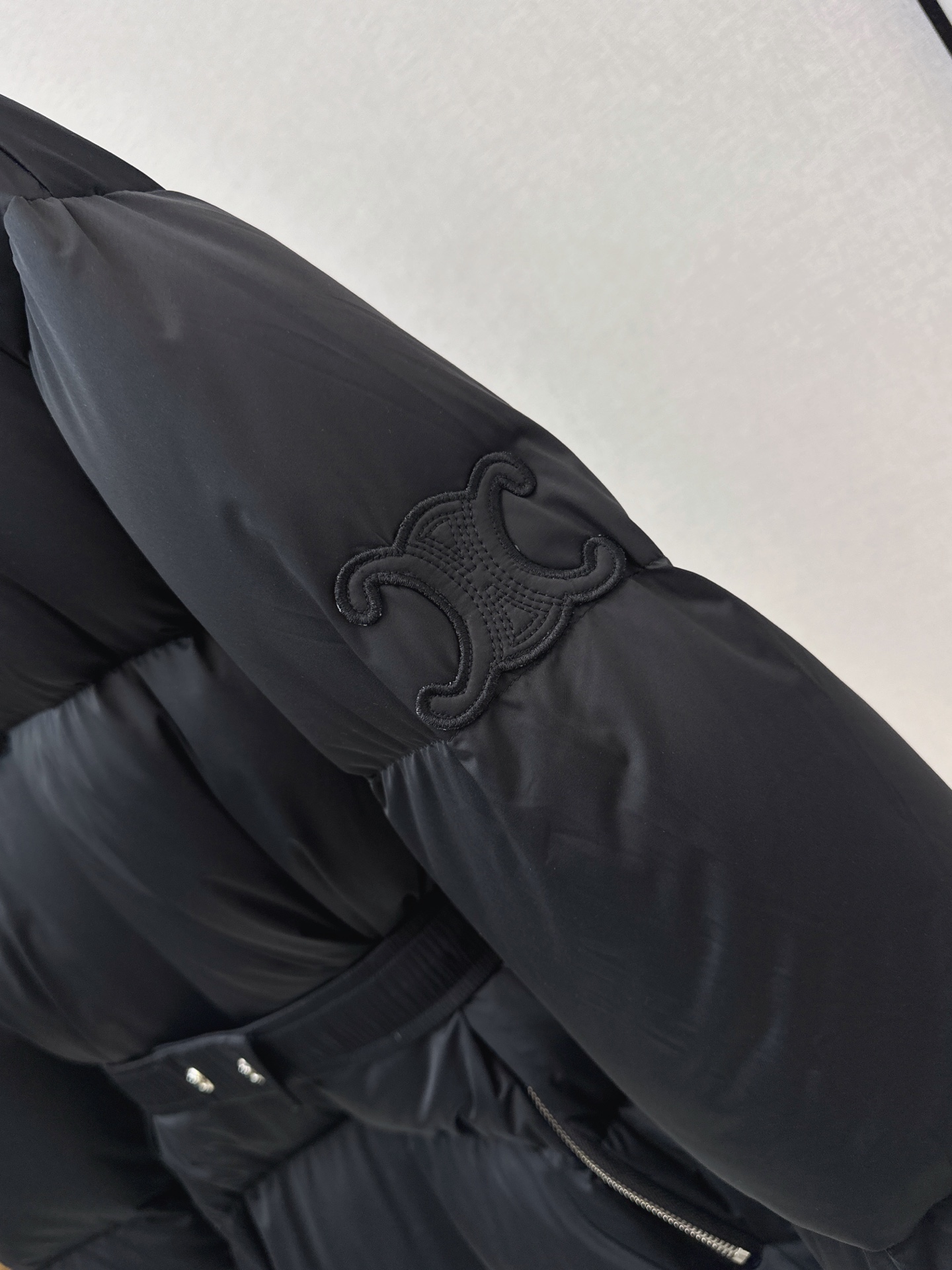 Celi 26fw belted down jacket