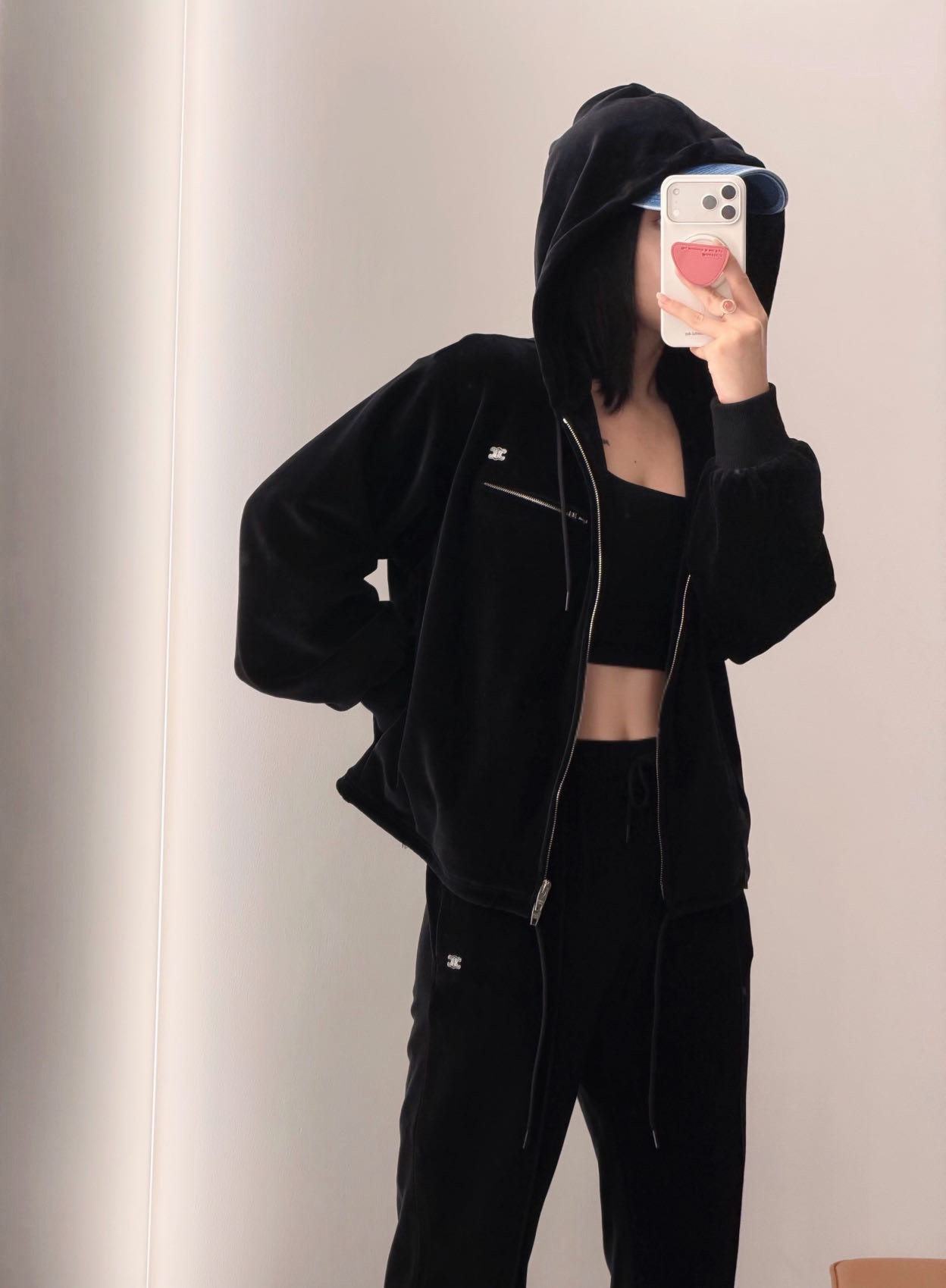 Celi 26fw velvet hooded jacket pants sets