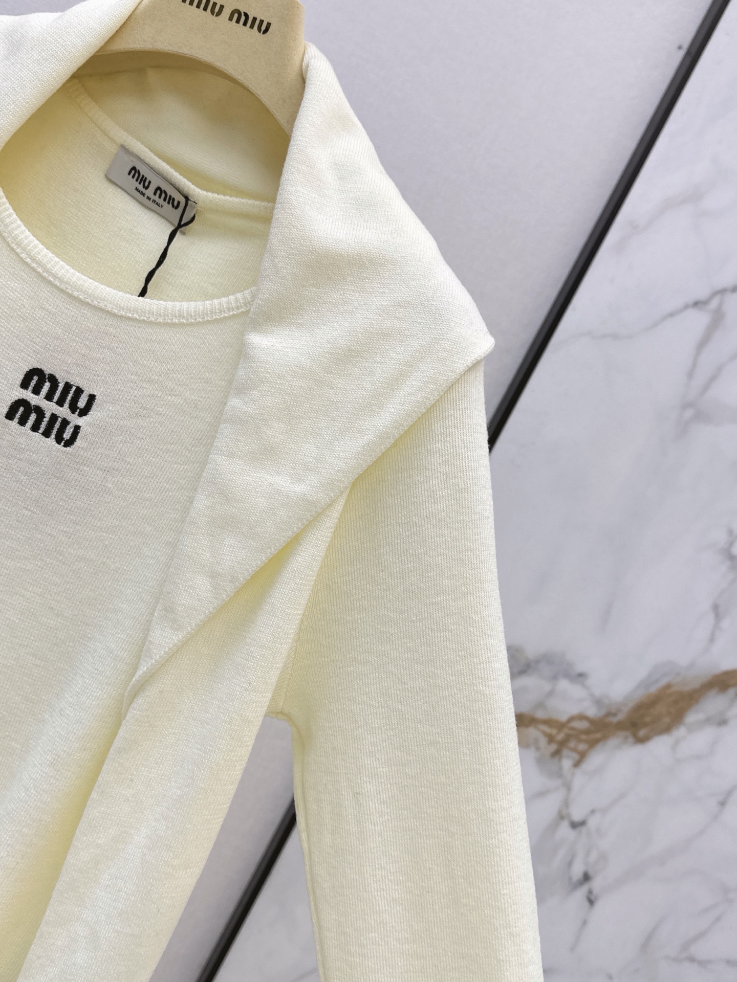 Miu 26fw shawl knitwear