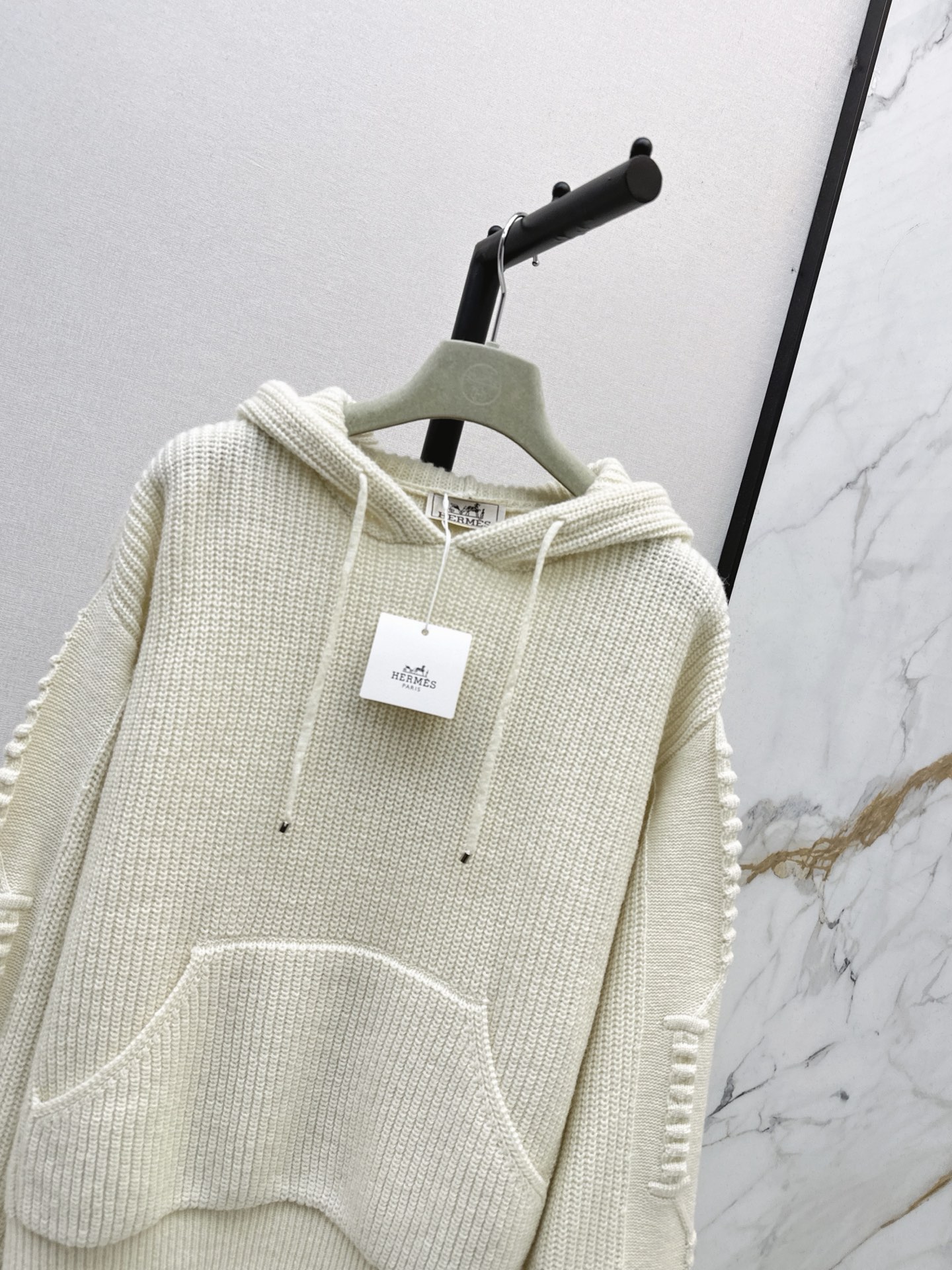 Her 26fw hooded sweater