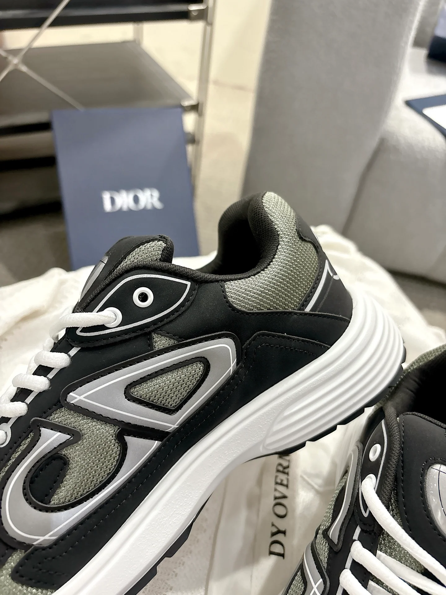 CD 25fw dad's shoes