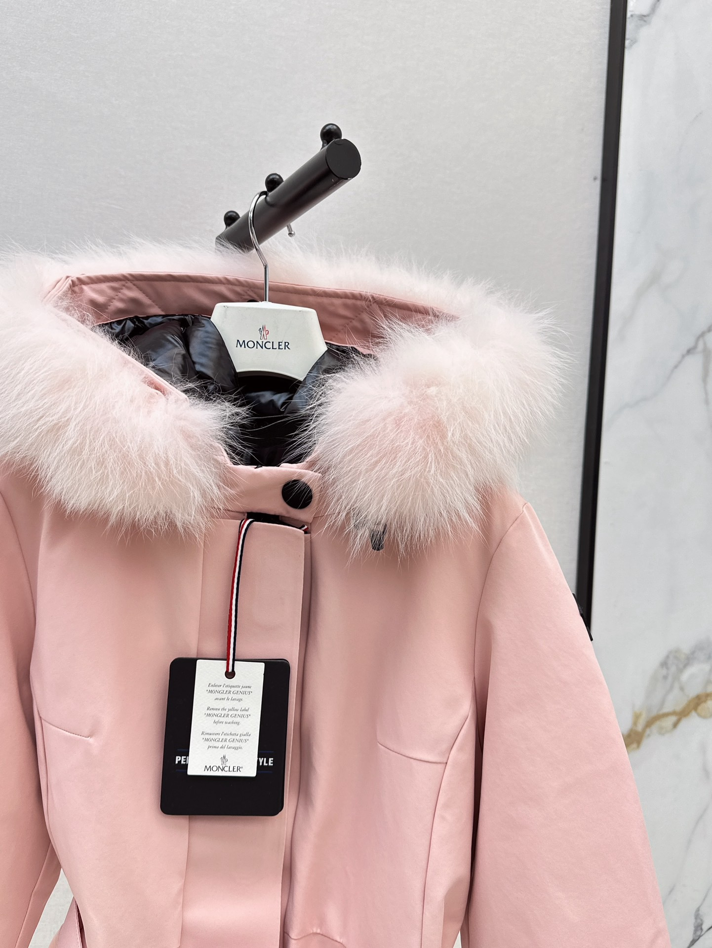 Monc 26fw hooded ski down jacket