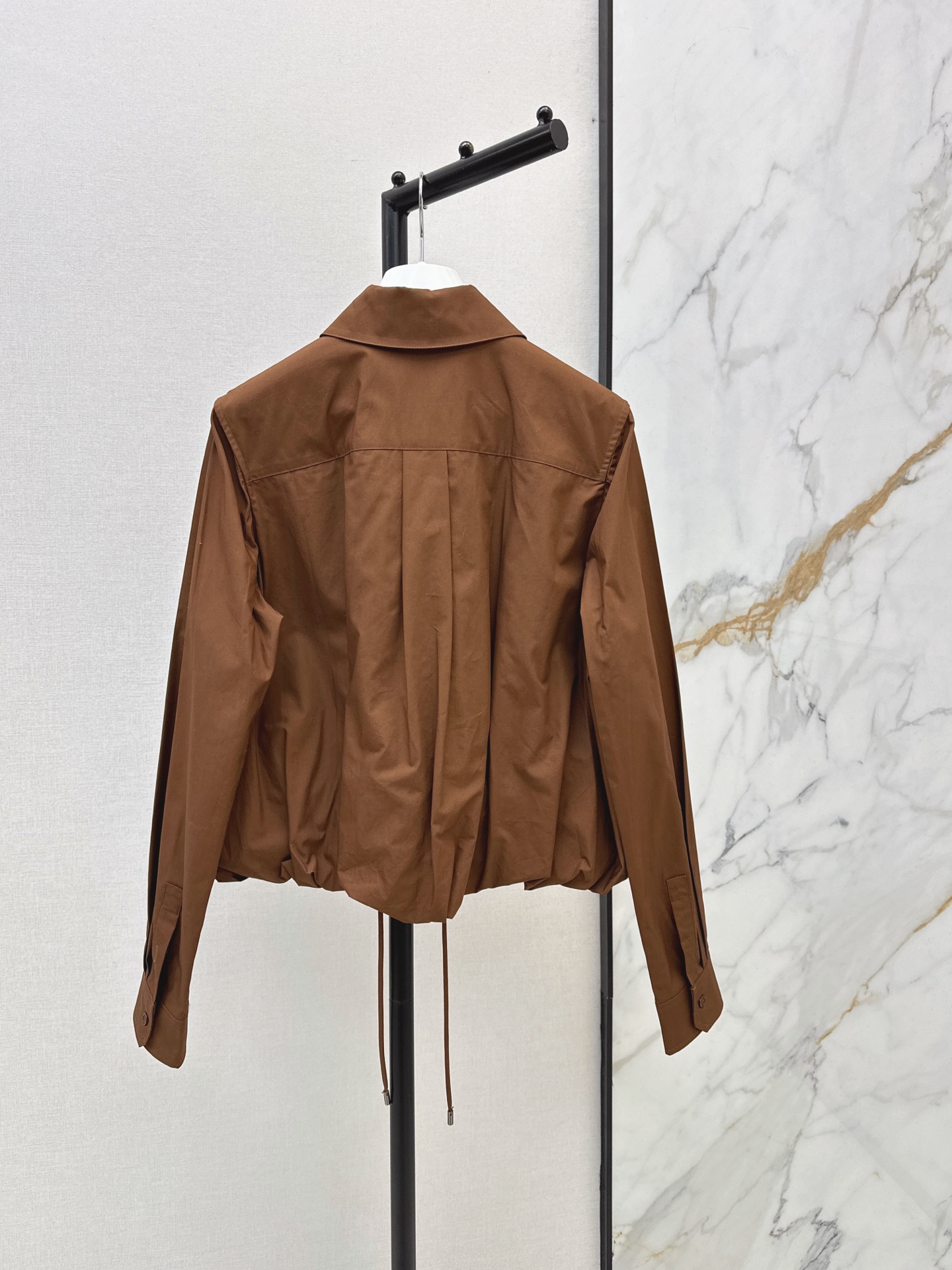 Loe 26fw drawstring shirt