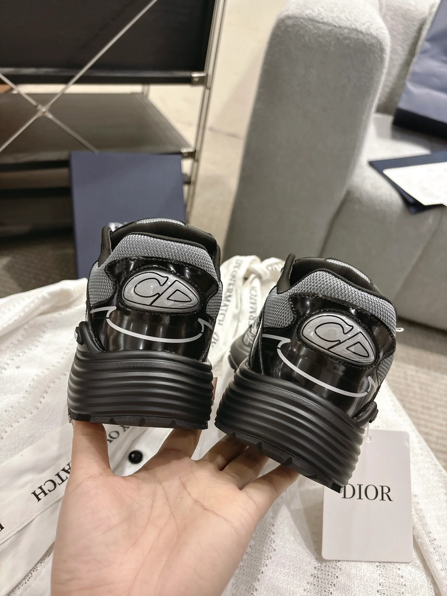 CD 25fw dad's shoes