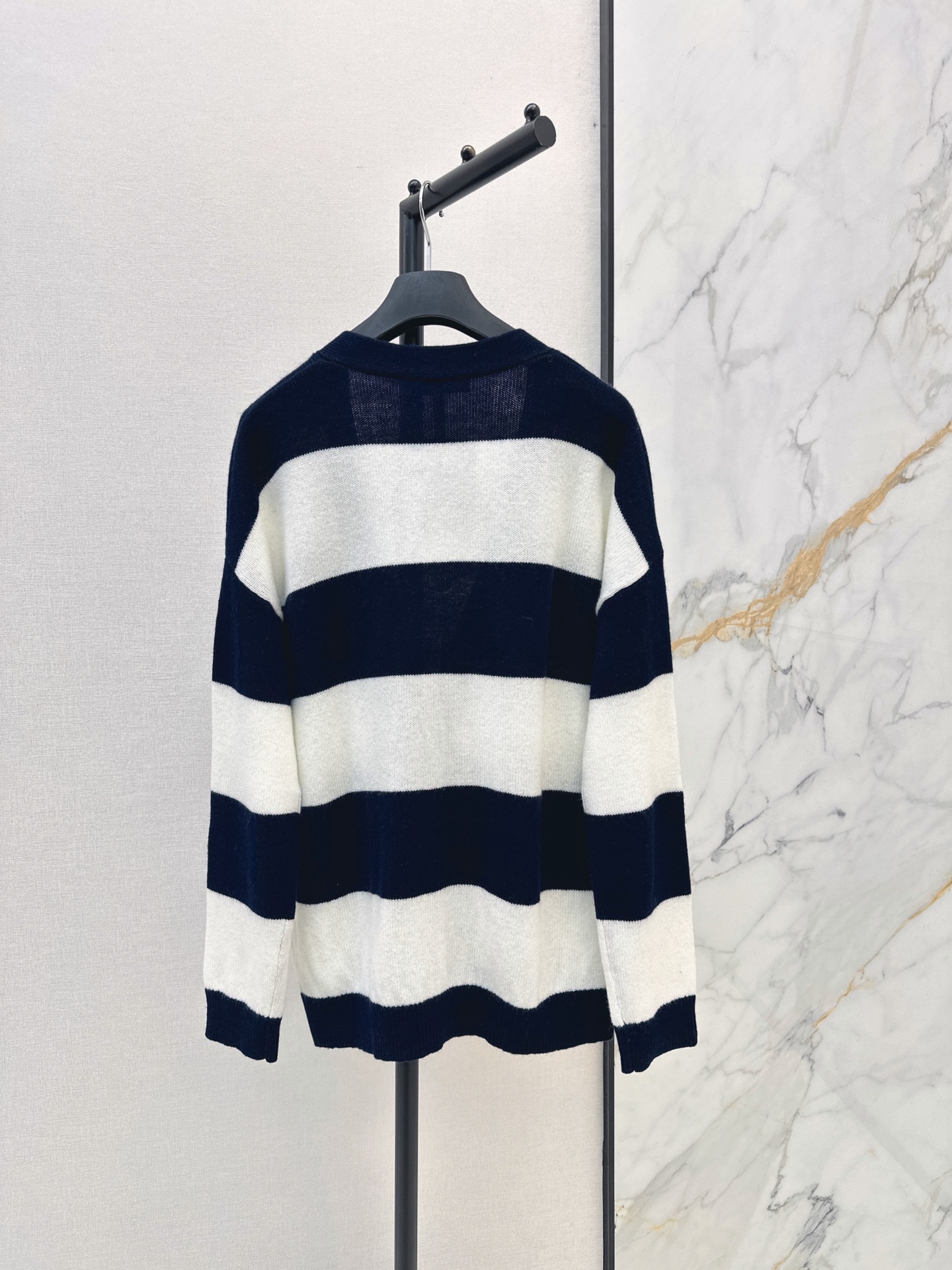 CD 26fw stripe cashmere cardigan