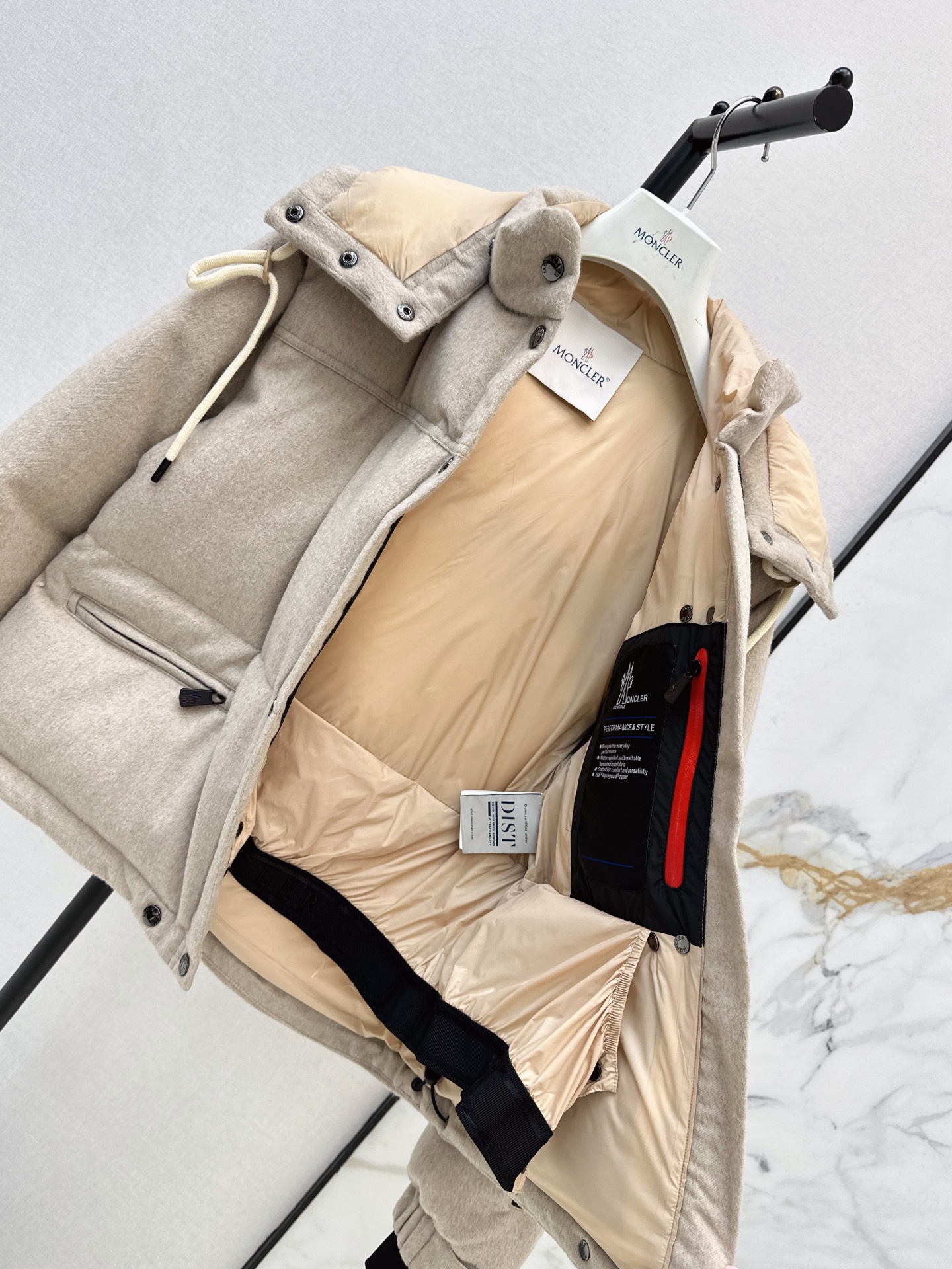 Monc 26fw detachable sleeve down jacket