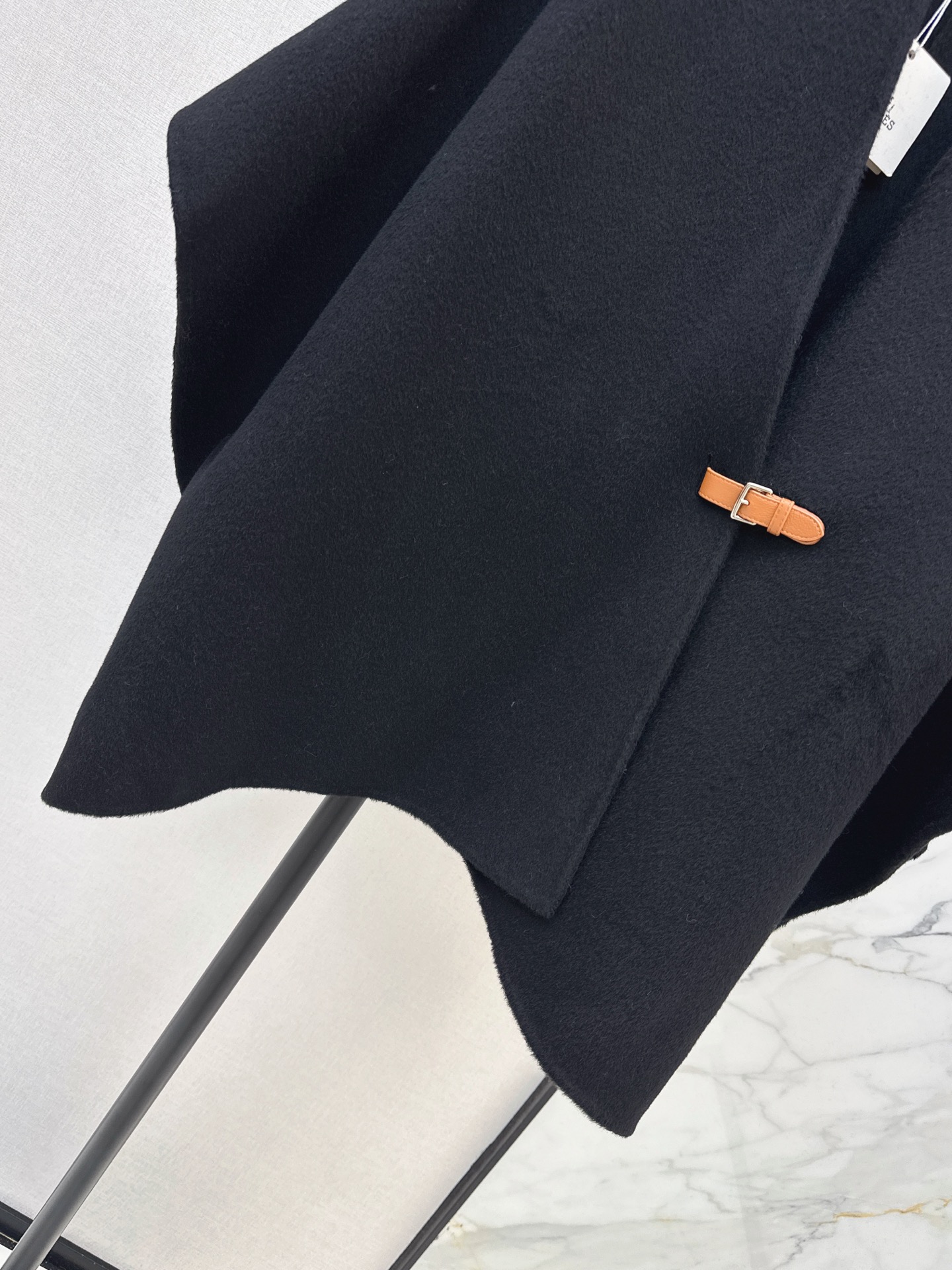 Her 26fw woolen cape jacket