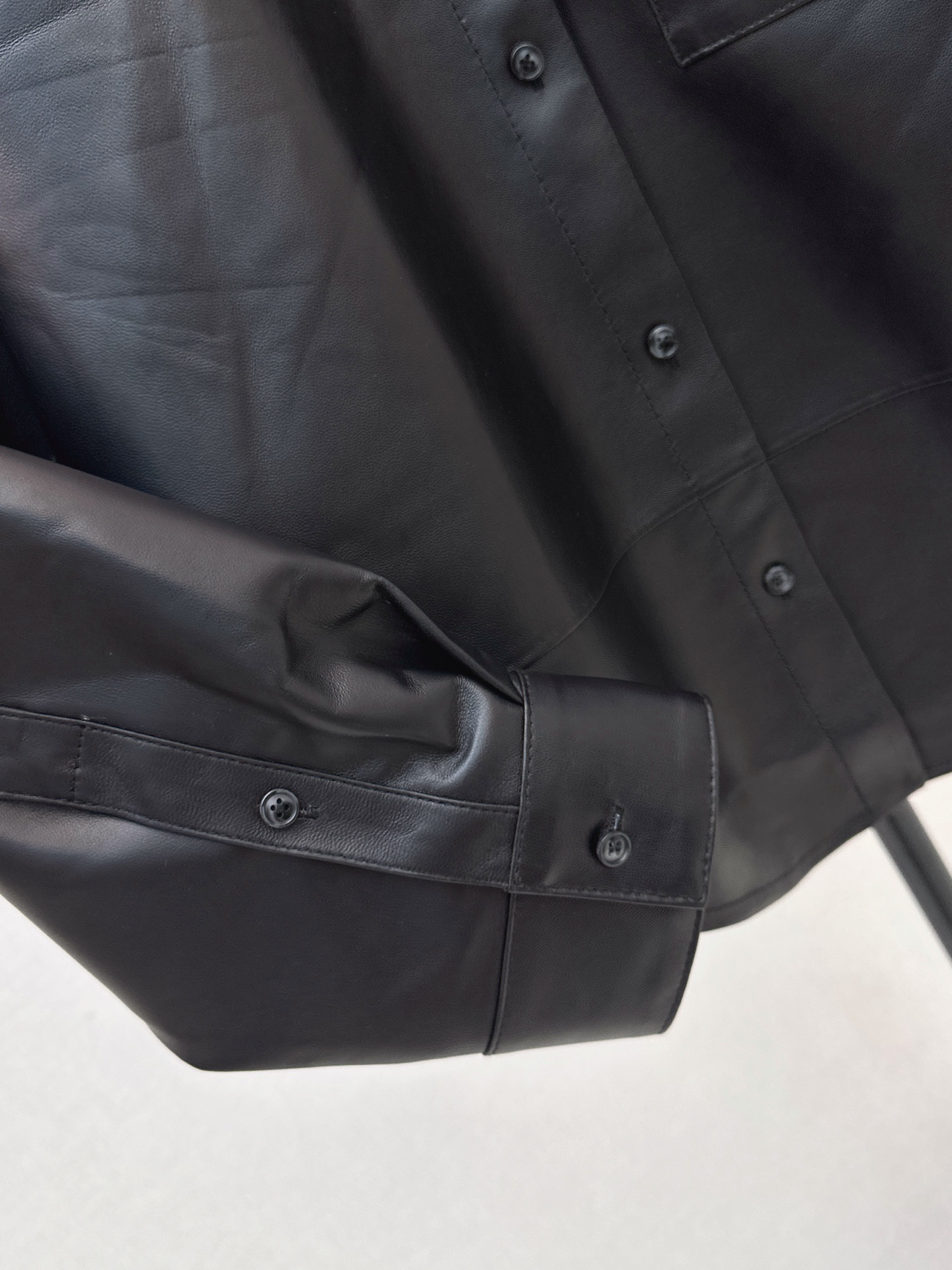 Loe 26fw leather shirt jacket