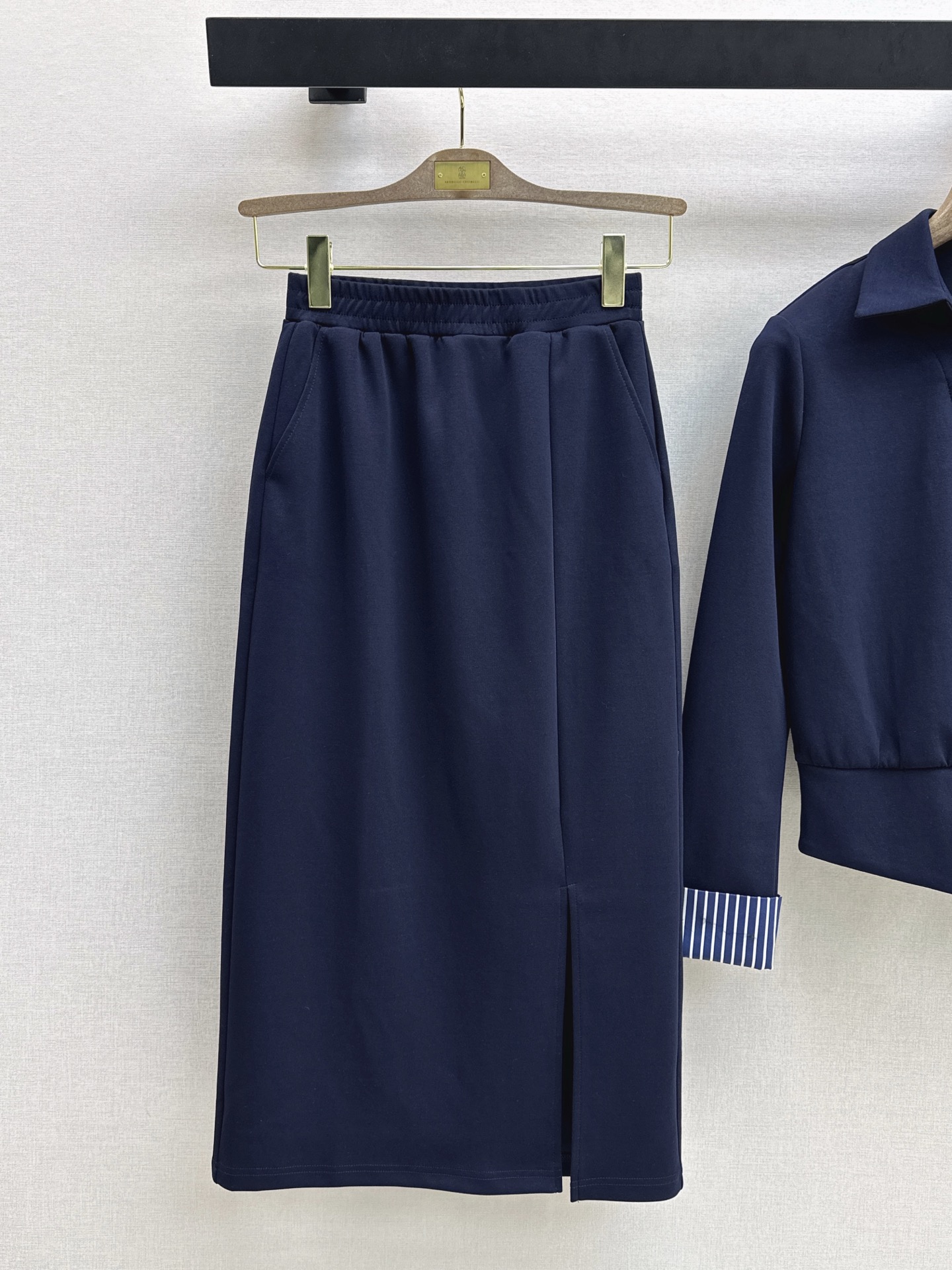 Brun 26fw contract stripe casual suit