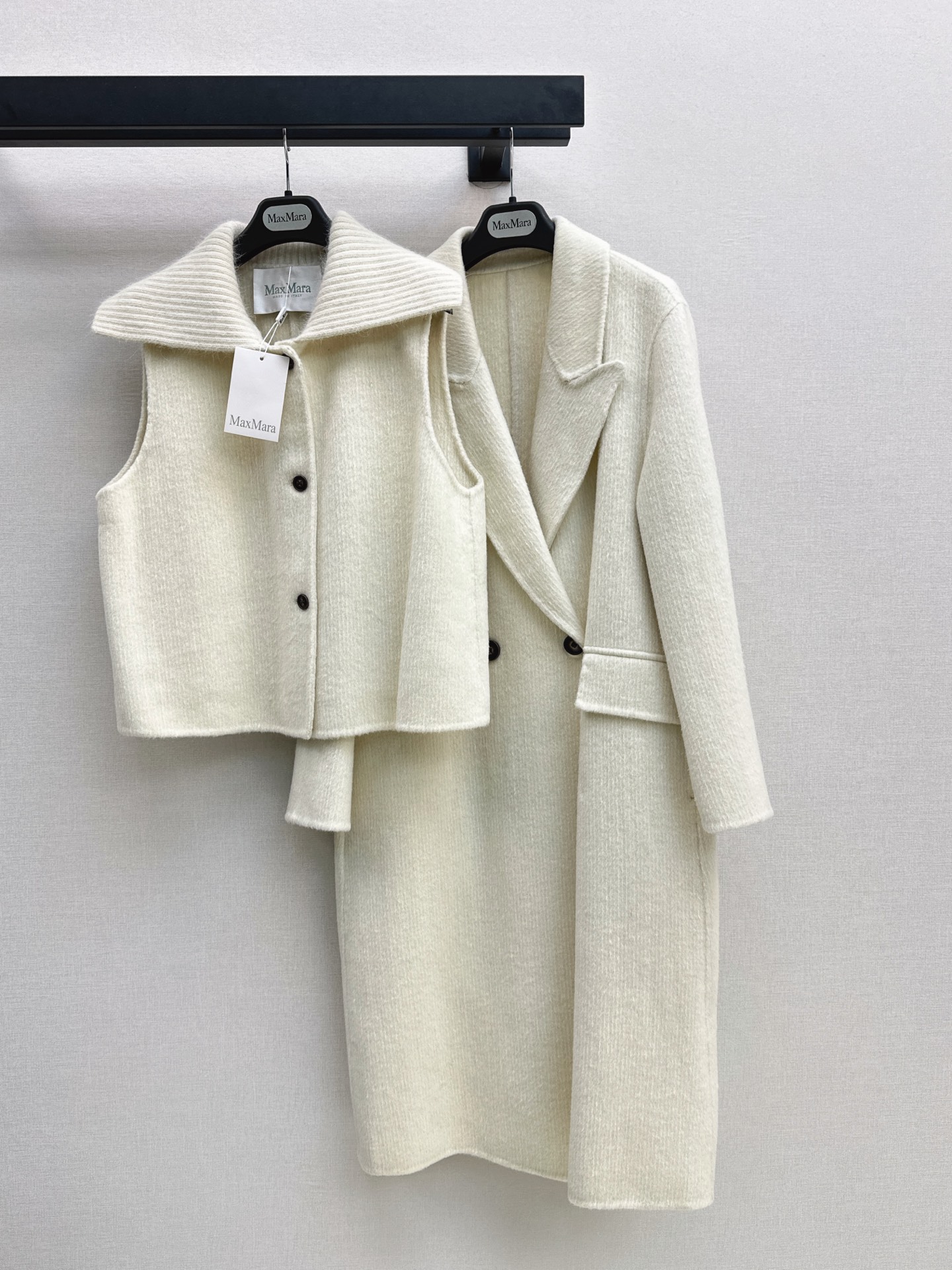 Max 26fw cropped vest overcoats sets