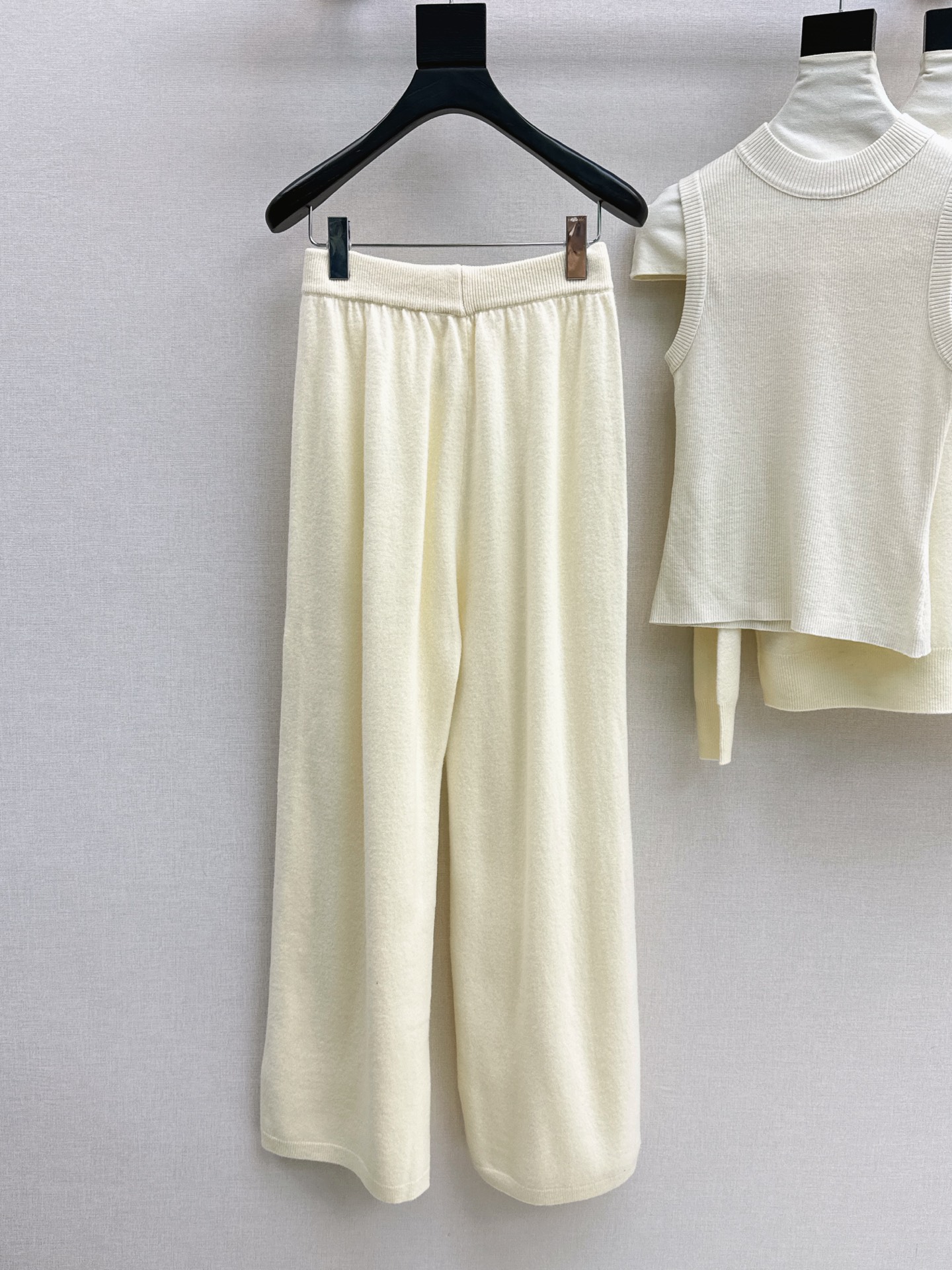 Brun 26fw knit vest cardigan pants sets