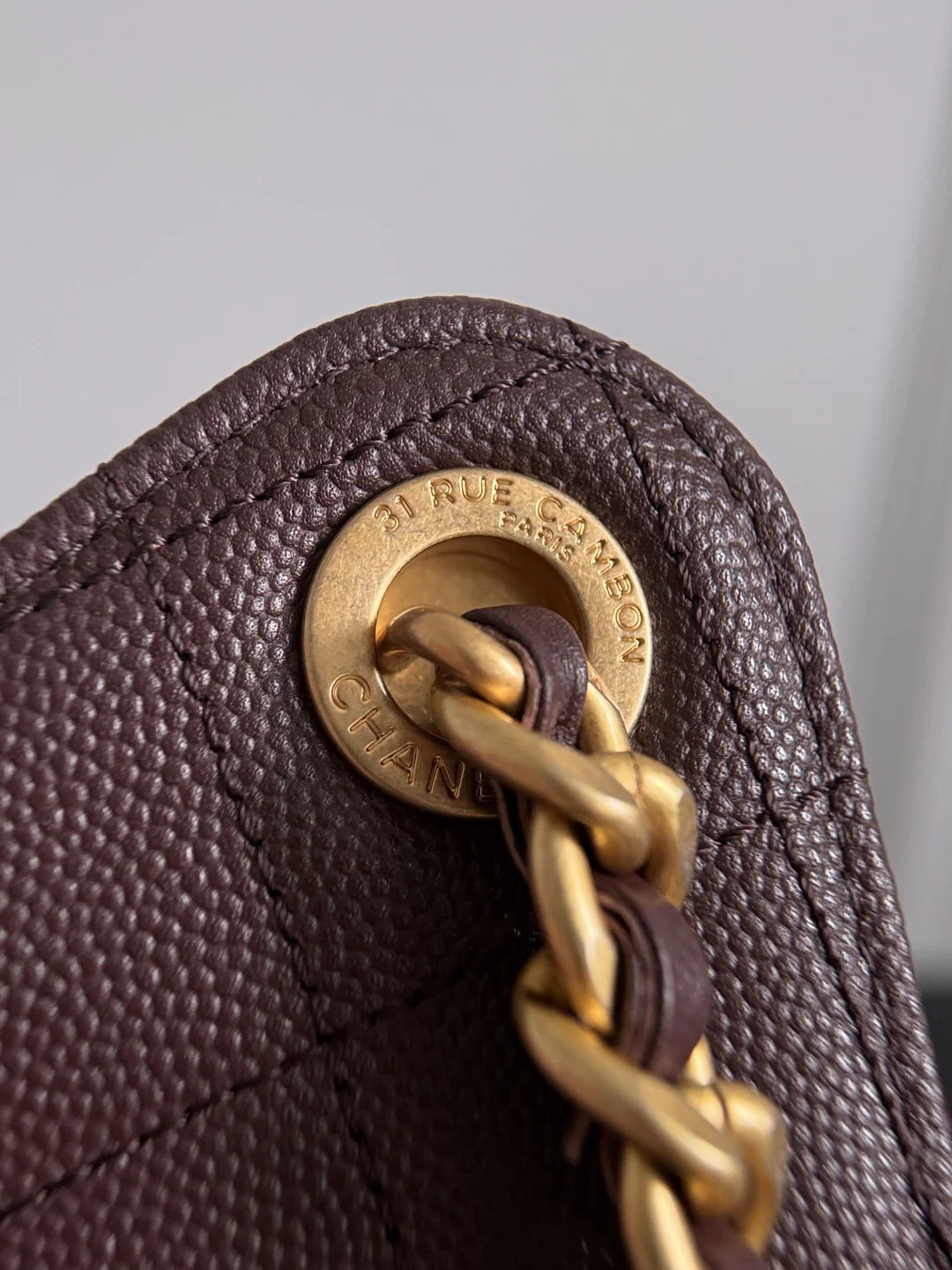 Chan 25A hobo bags