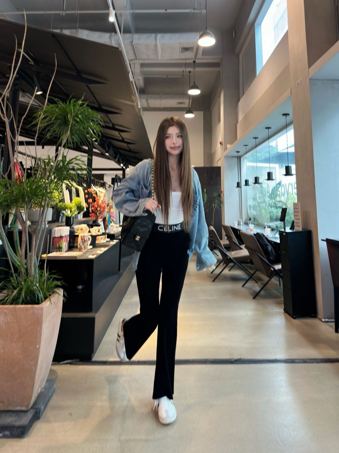 Celi 26fw flared velvet pants