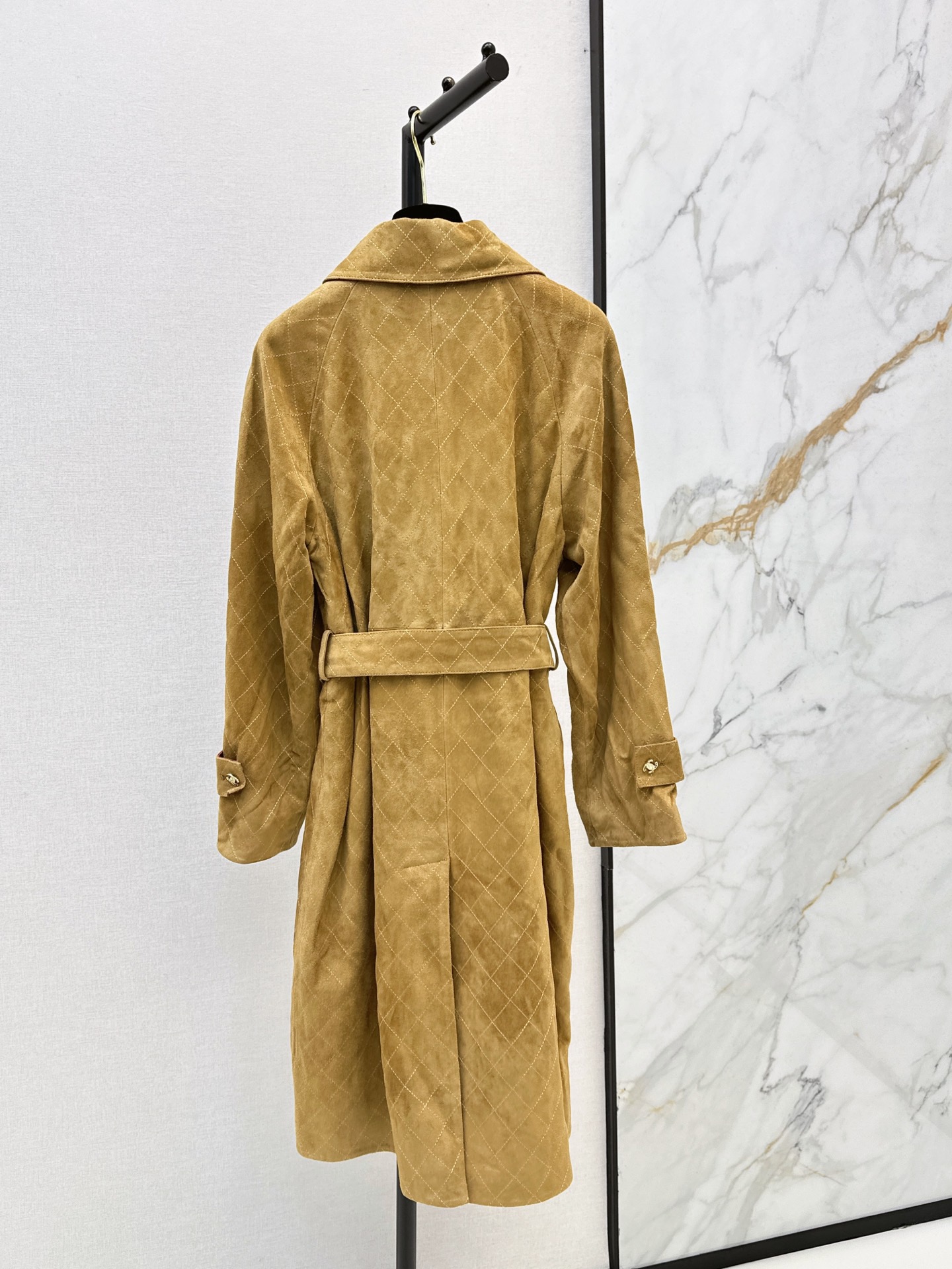 Chan 26fw suede fleece belted long jacket