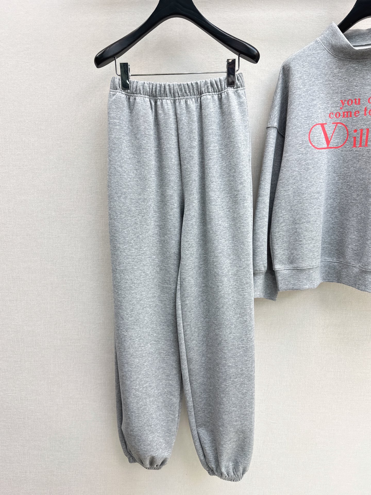 Valen 26fw print sweatshirt pants sets