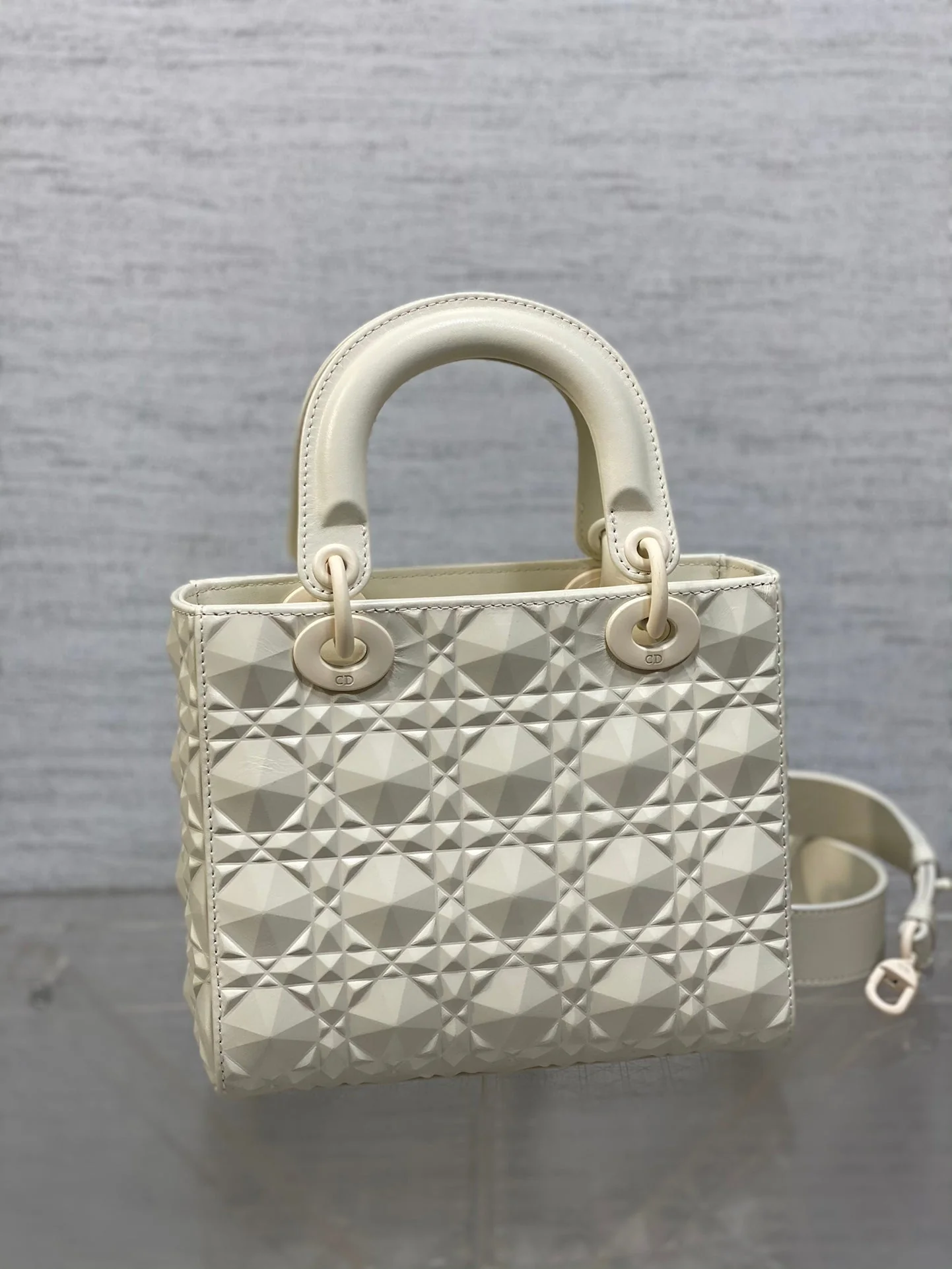 CD lady bag