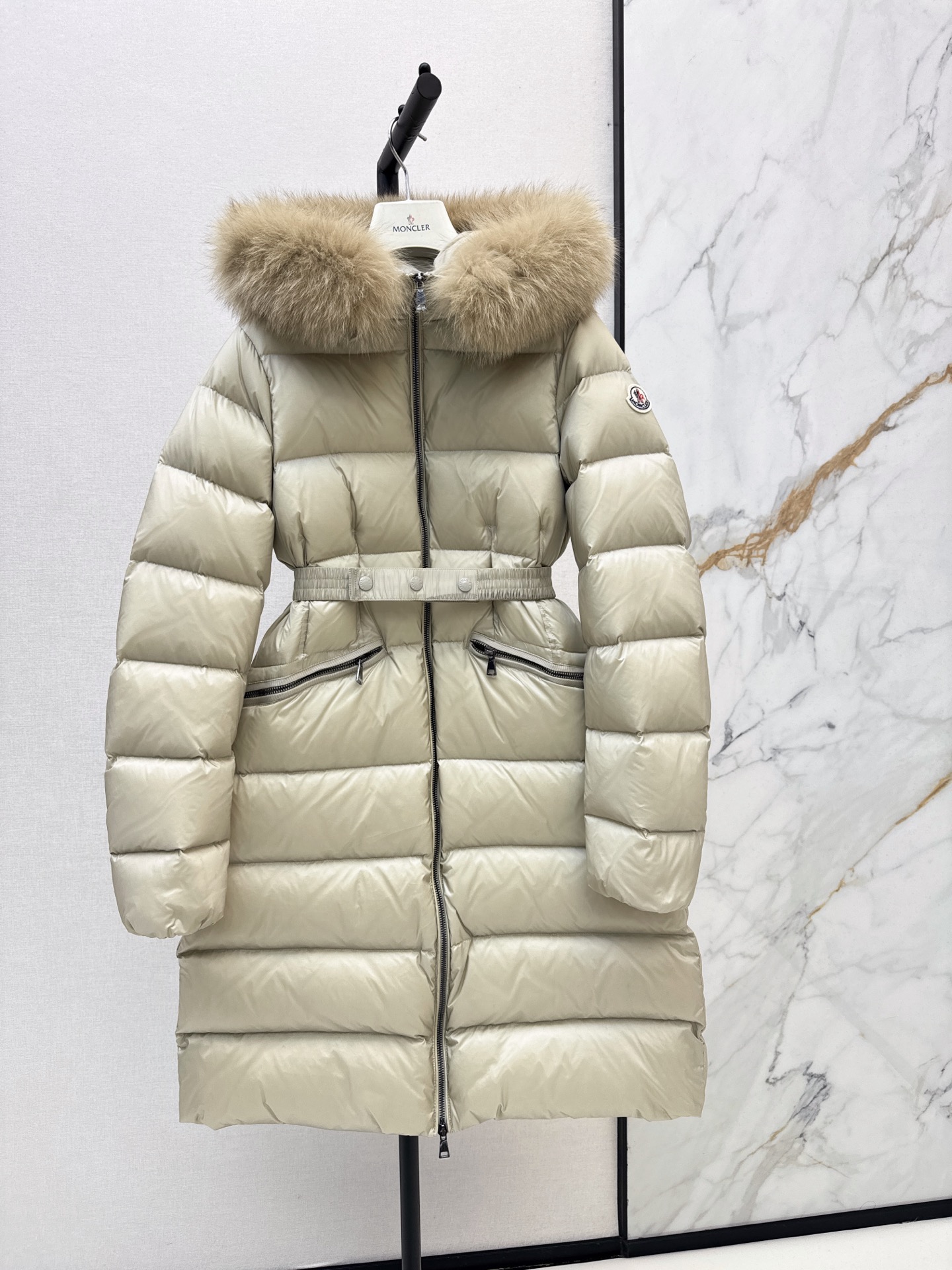 Monc 26fw fur-trim belted down jacket