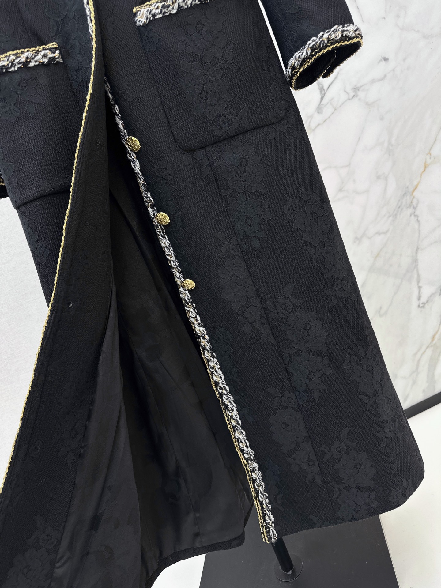 Chan 26fw lace trim overcoats