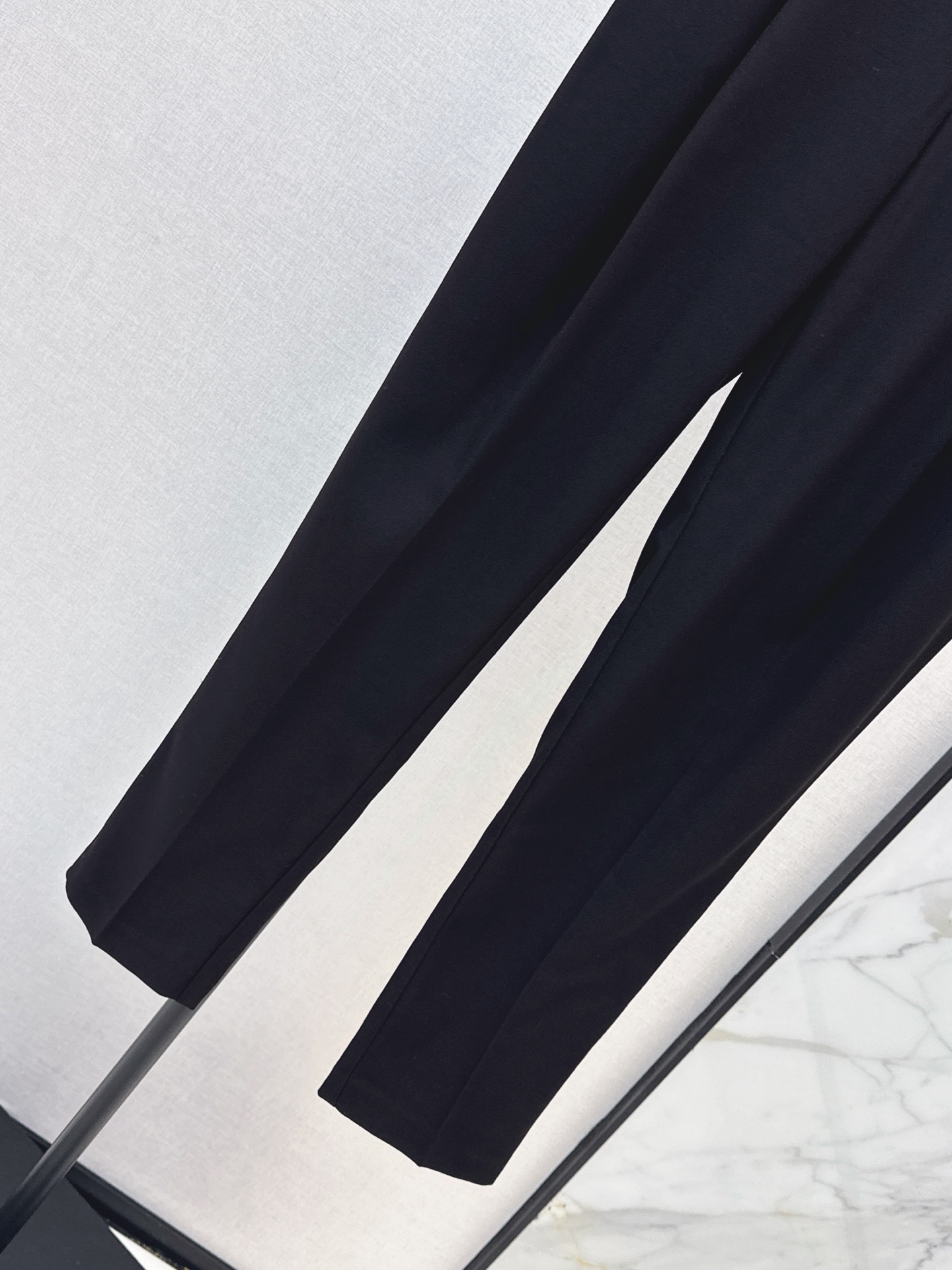 Loui 26fw suit pants