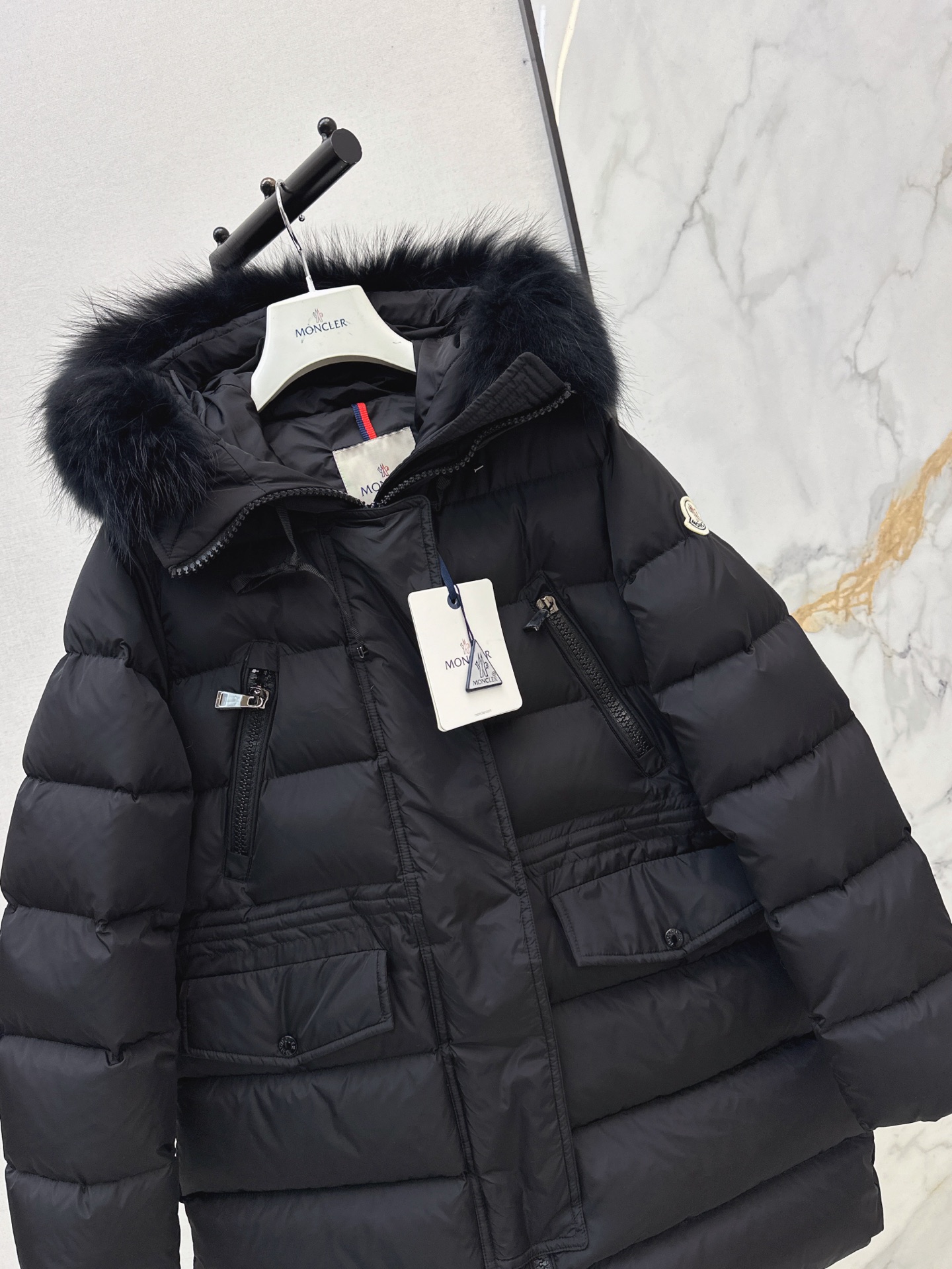 Monc 26fw fur-trim hooded down jacket