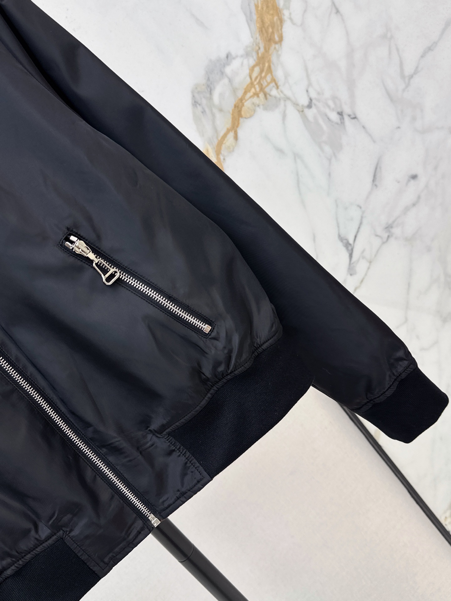 Loui 26fw reversible jacket