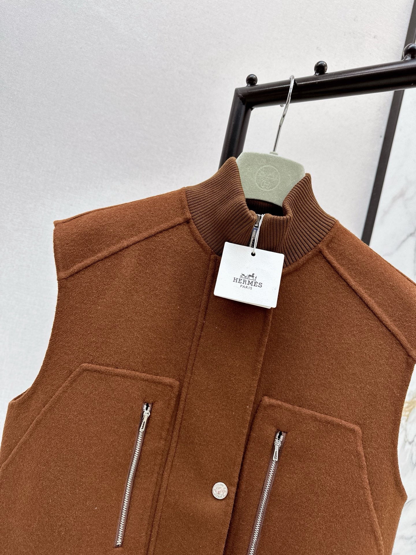 Her 26fw woolen vest jacket