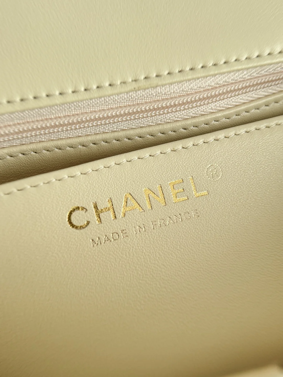 Chan cf20 chain shoulder bag