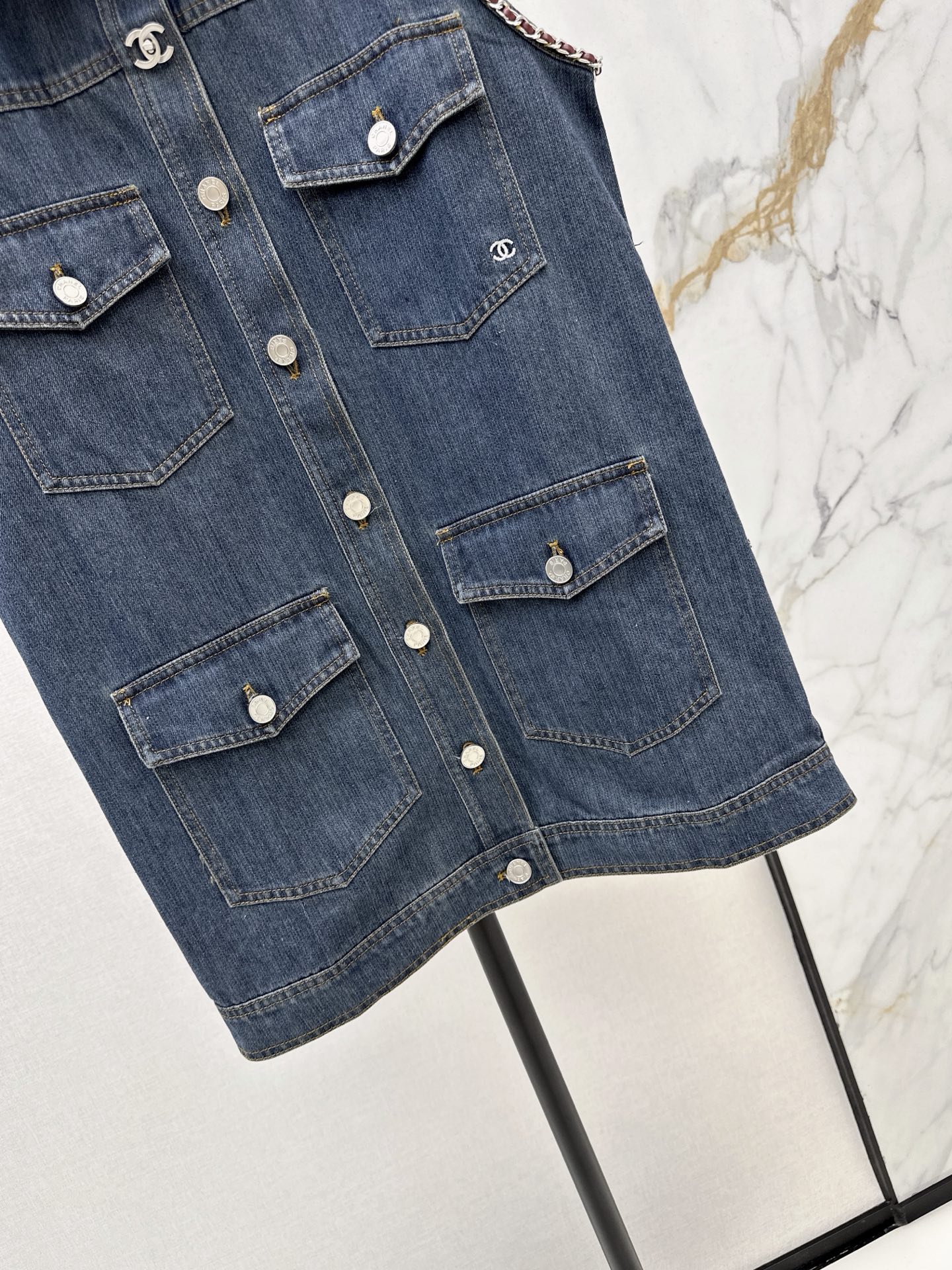 Chan 26fw long denim vest