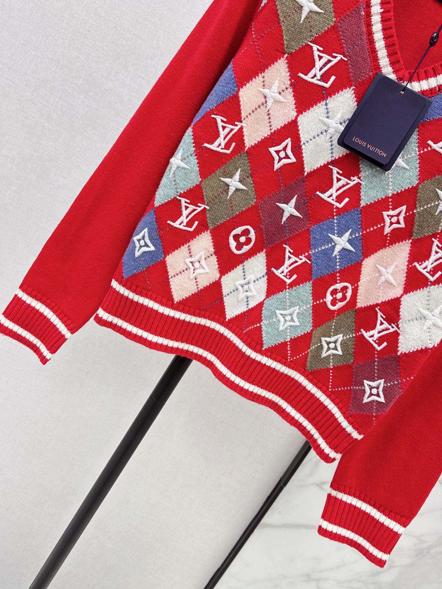 Loui 26fw jacquard knit sweater