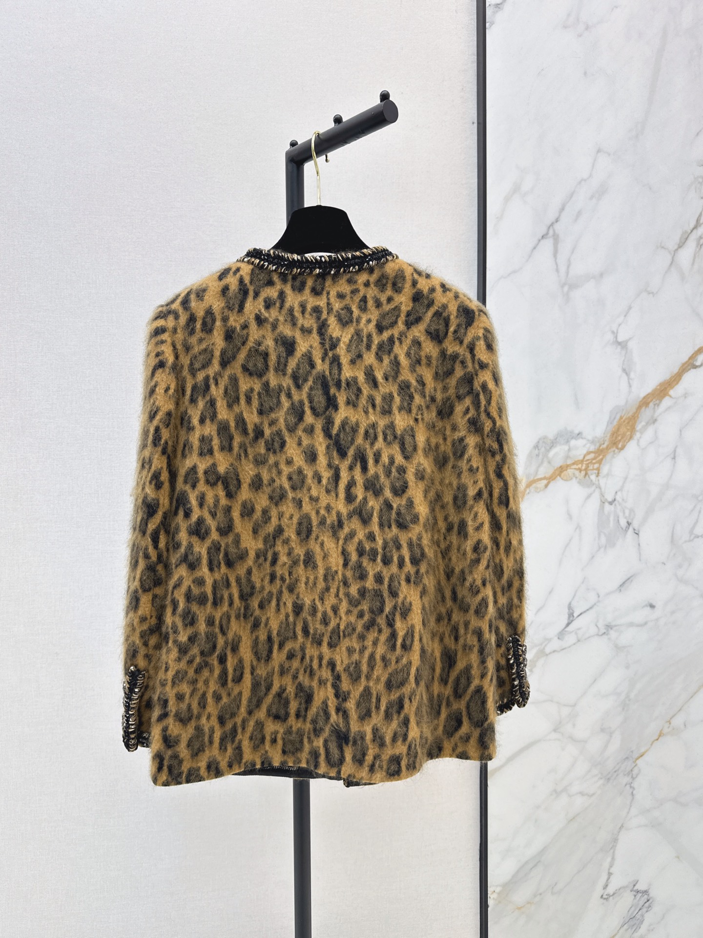 Chan 26fw leopard-print fuzzy jacket