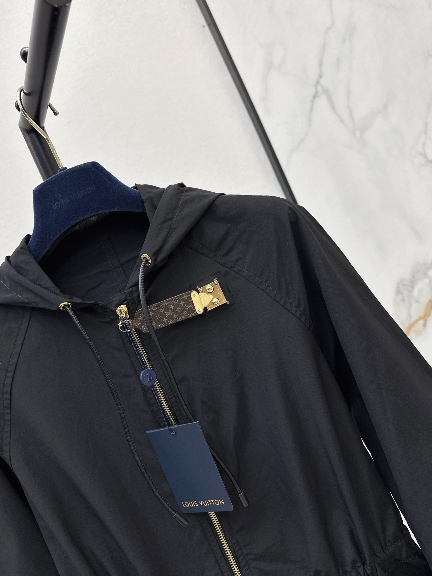 Loui 26fw hooded trench coats