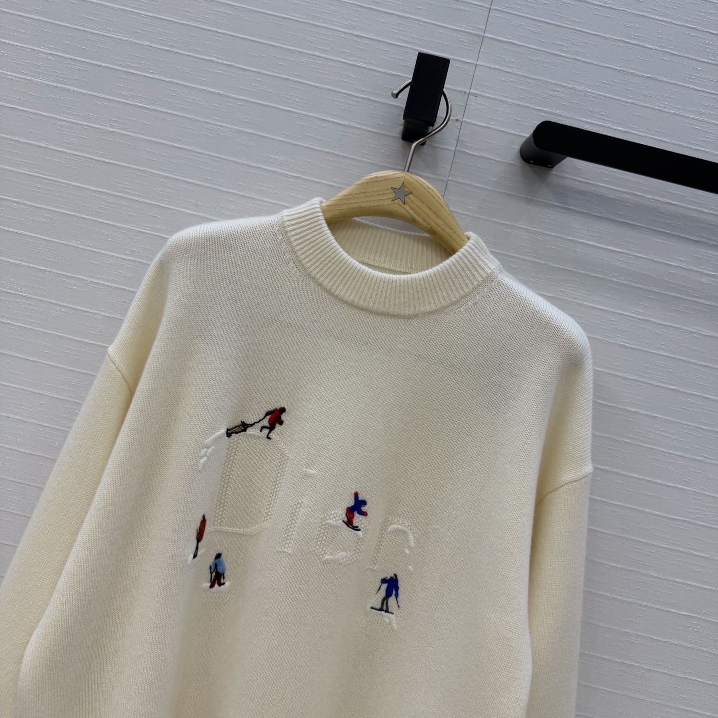 Dio 26fw cashmere sweater