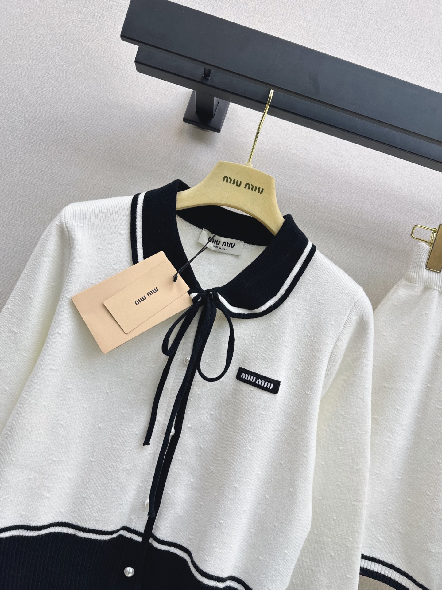 Miu 26fw bow cardigan skirt sets