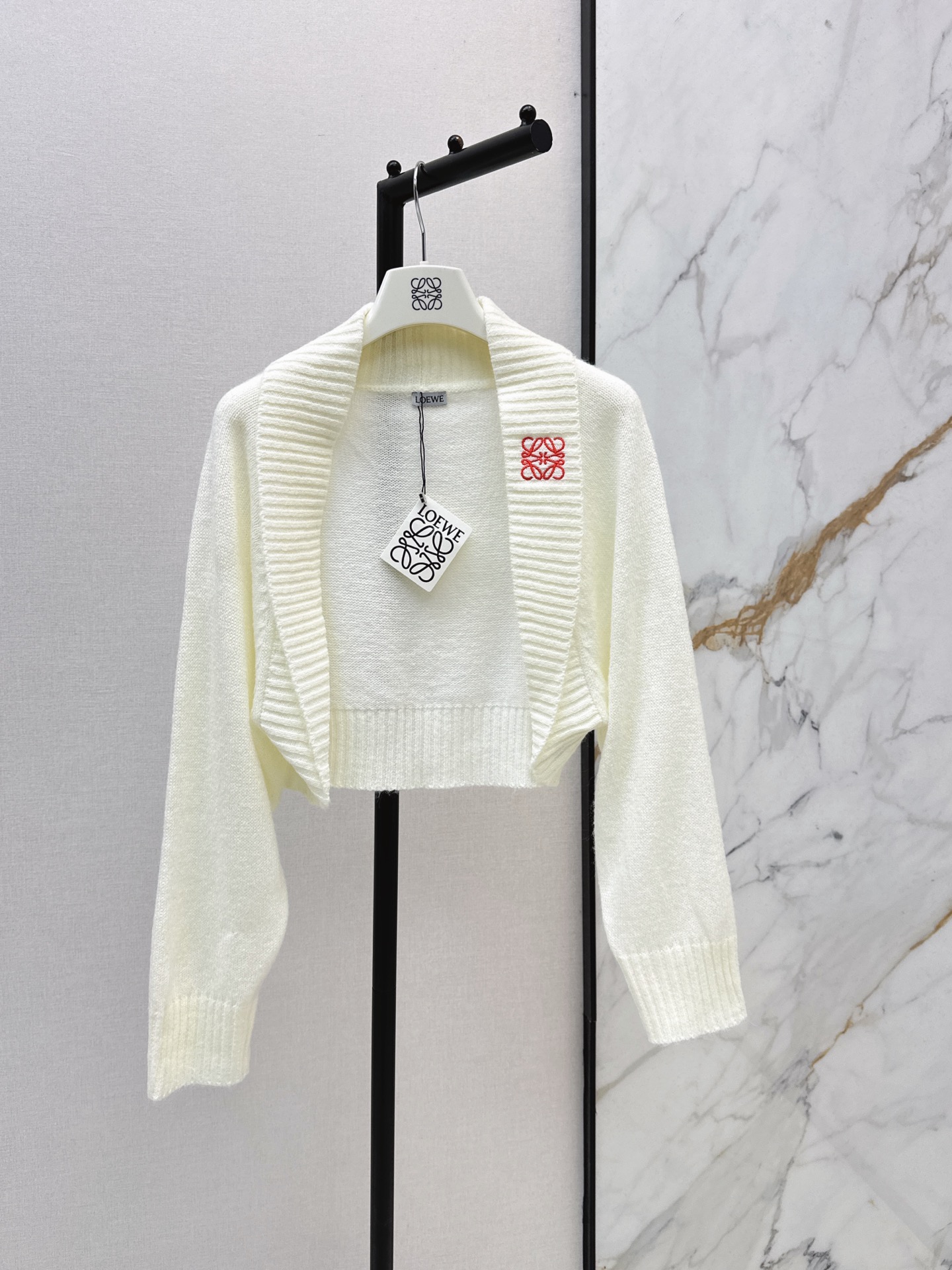 Loe 26fw cropped knit cardigan