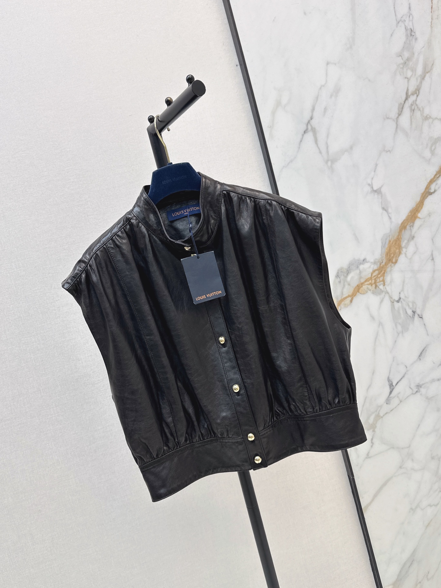Loui 26fw leather vest jacket