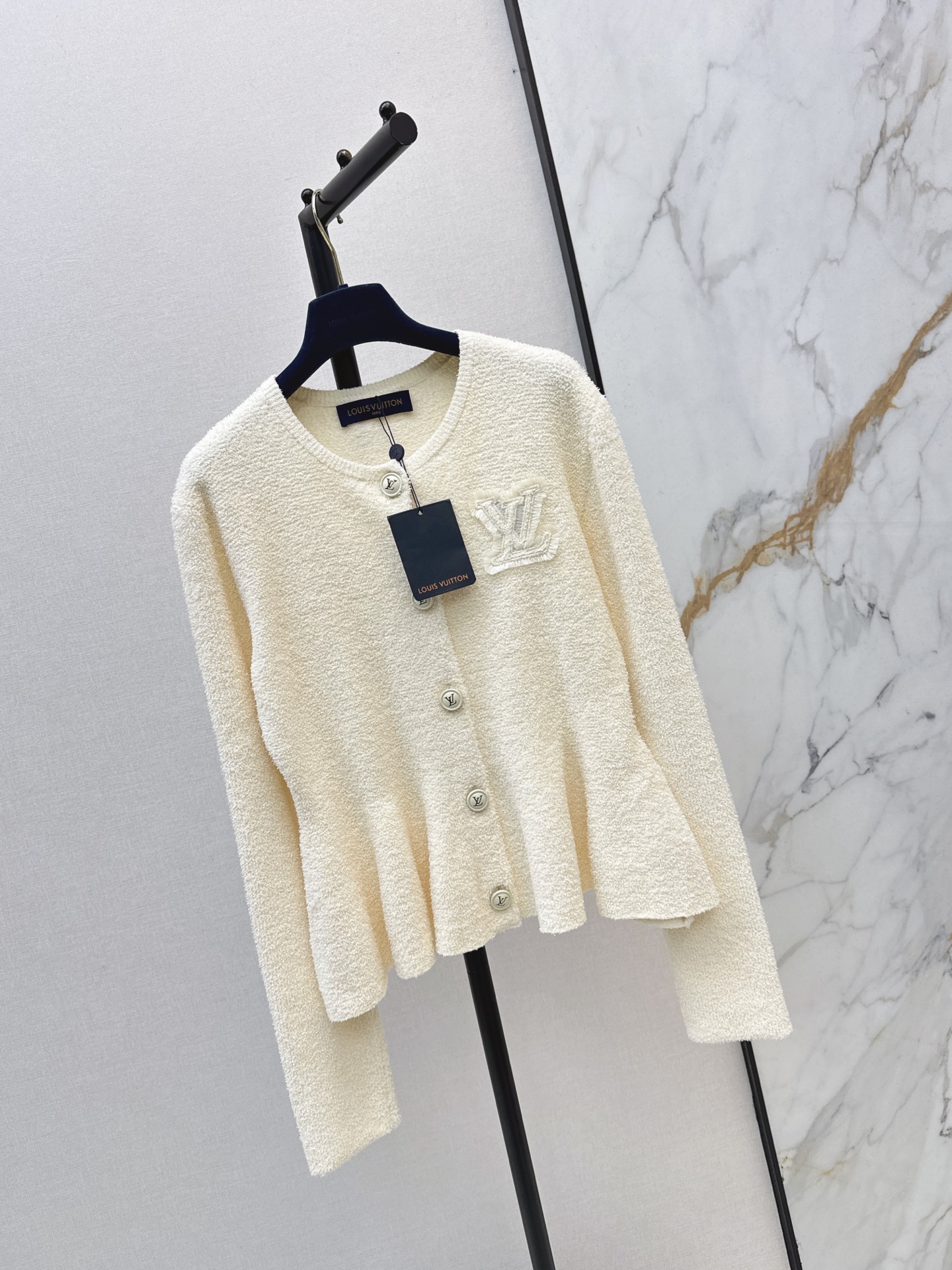 Loui 26fw ruffle knit cardigan