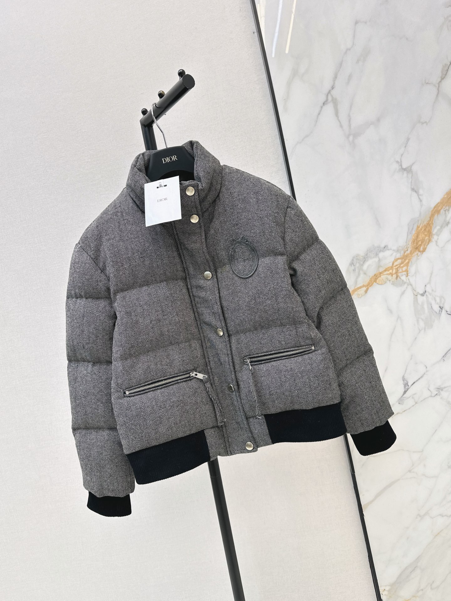 CD 26fw down jacket