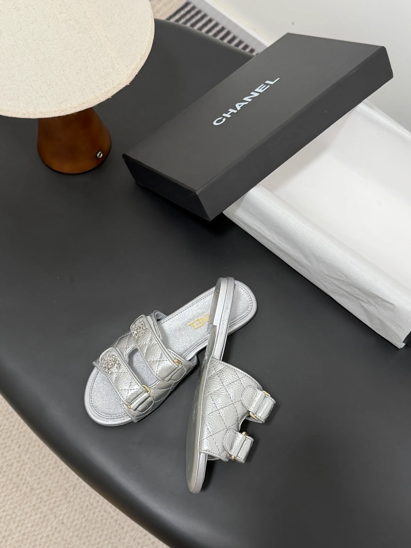 Chan 26ss slippers