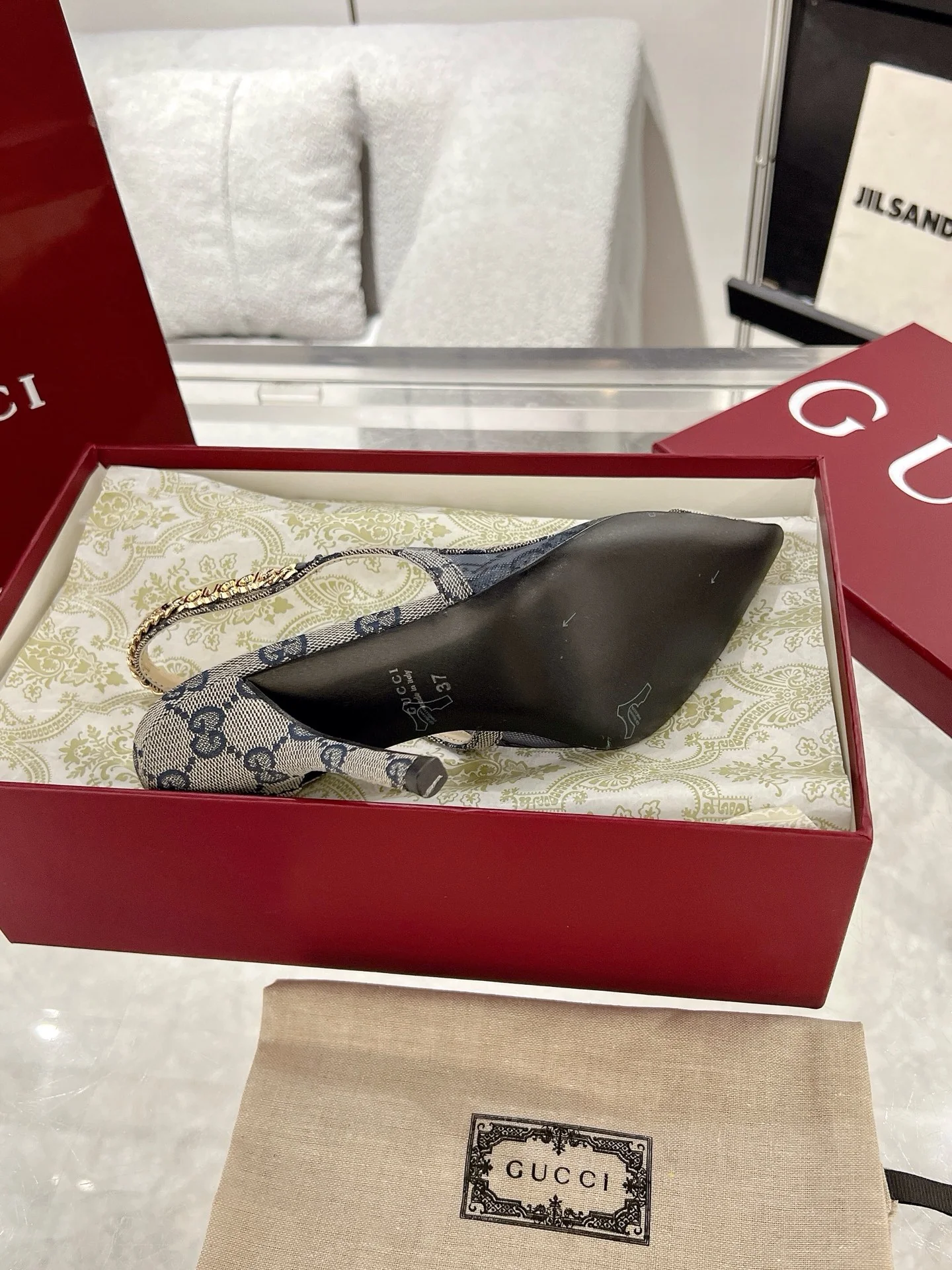 Gucc 25fw slingback heels
