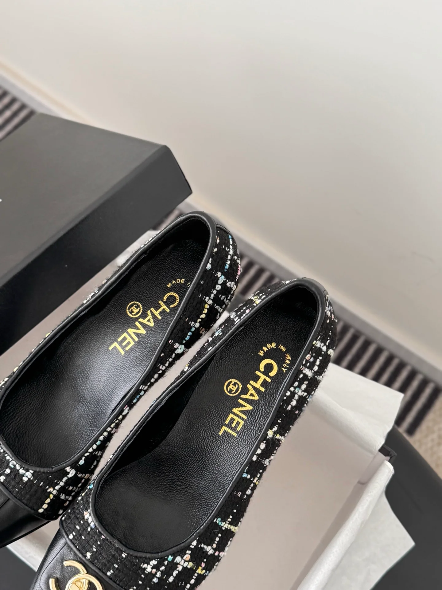 Chan 26ss kitten heel
