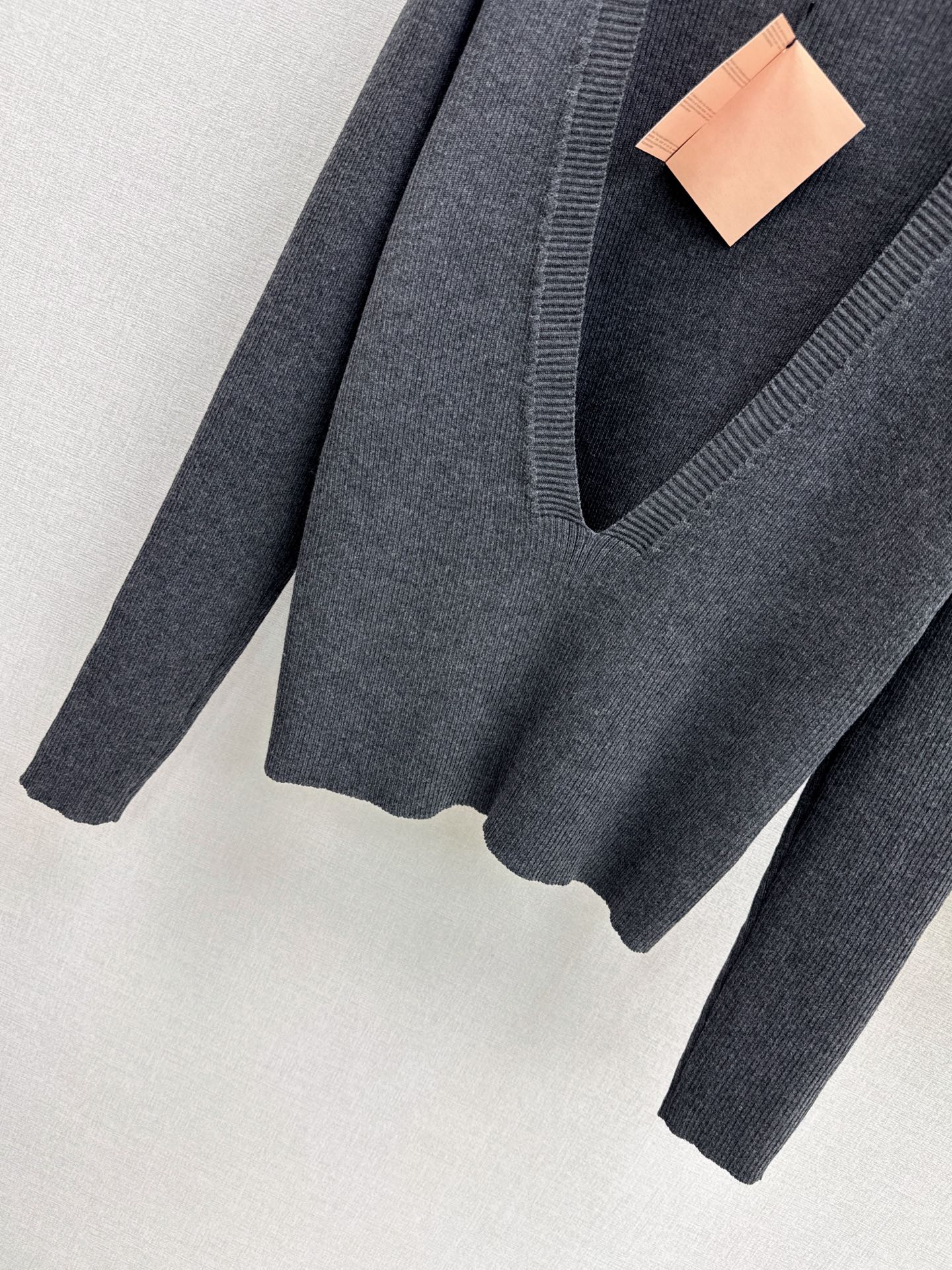 Miu 26fw knit camisole knit sweater sets